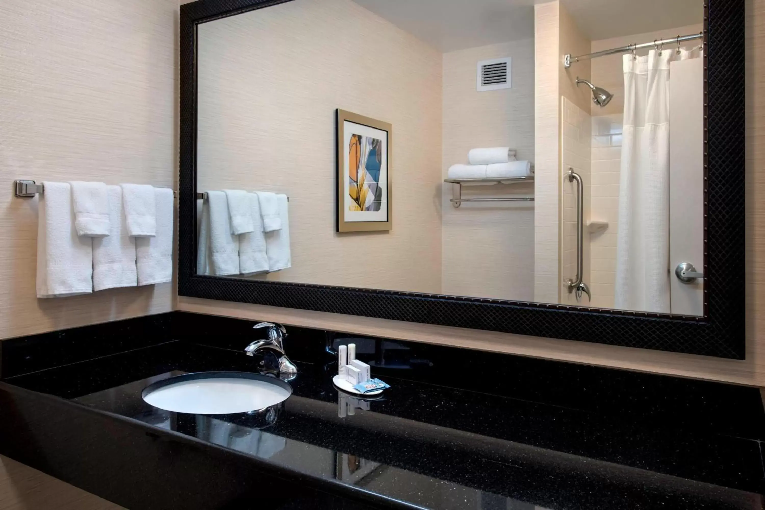 Bathroom in Fairfield Inn & Suites Verona