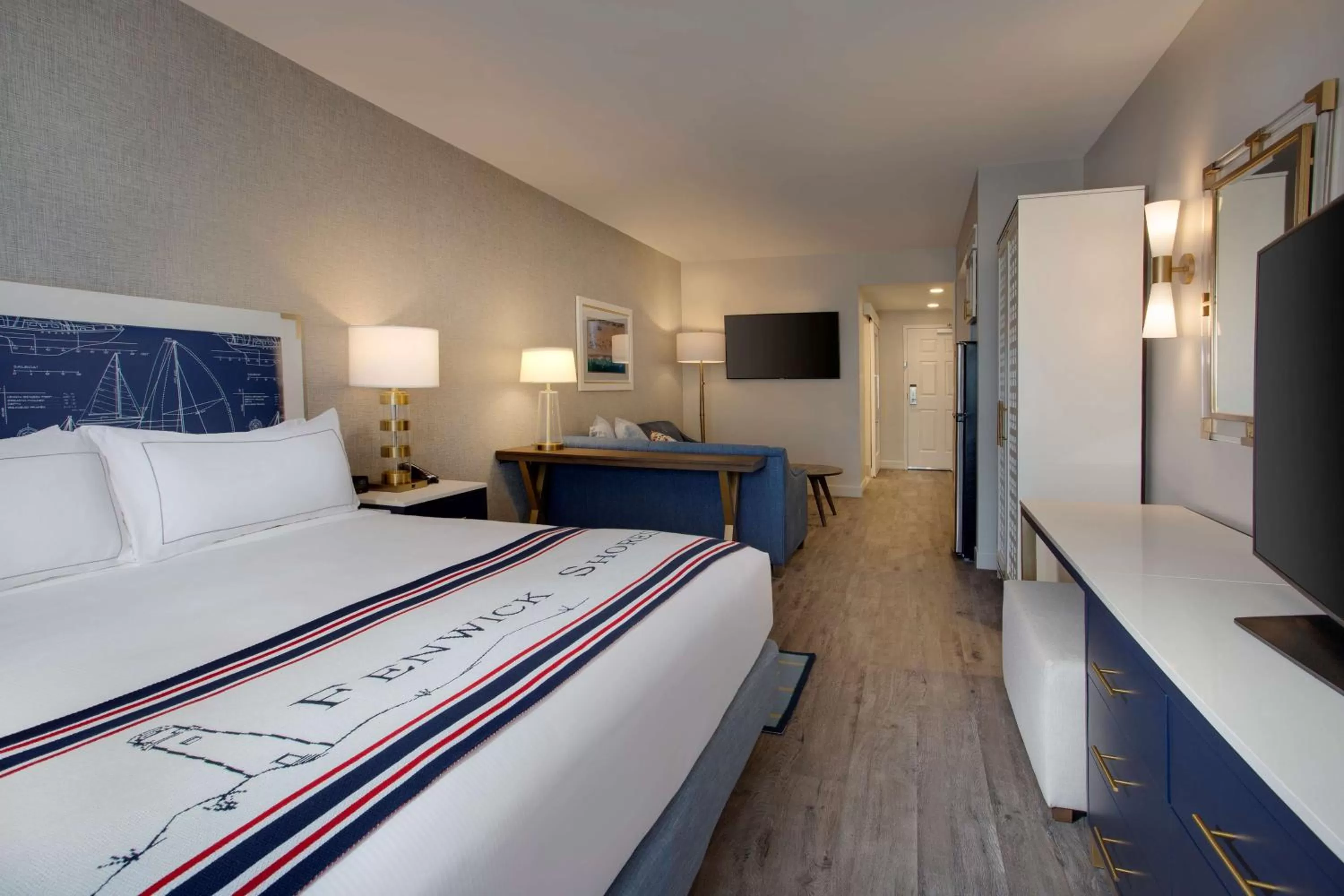 Living room, Bed in Fenwick Shores, Tapestry Collection by Hilton