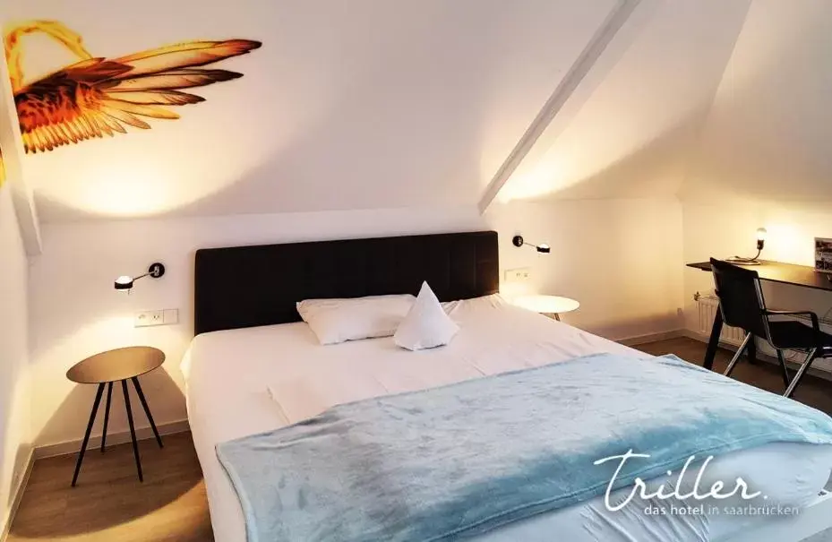 Bedroom, Bed in Hotel Am Triller - Hotel & Serviced Apartments