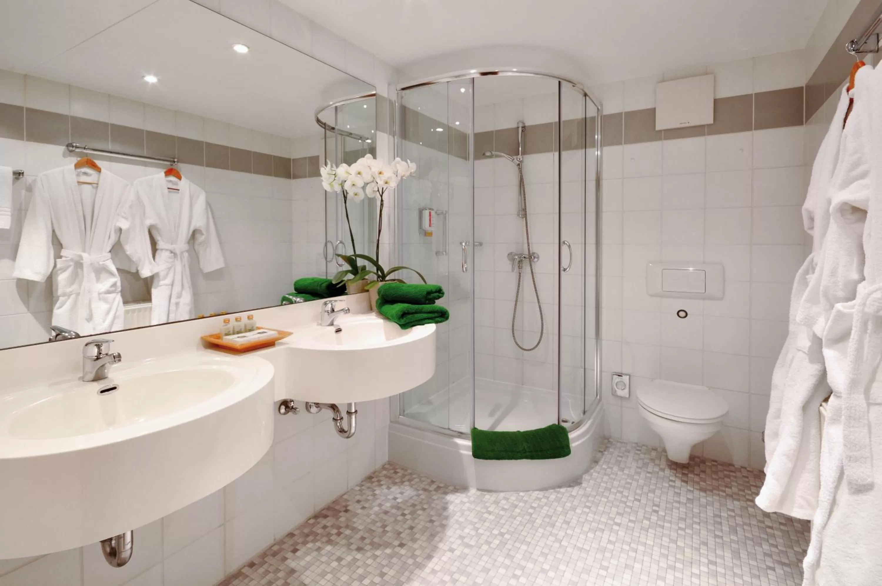 Photo of the whole room in Parkhotel Diani