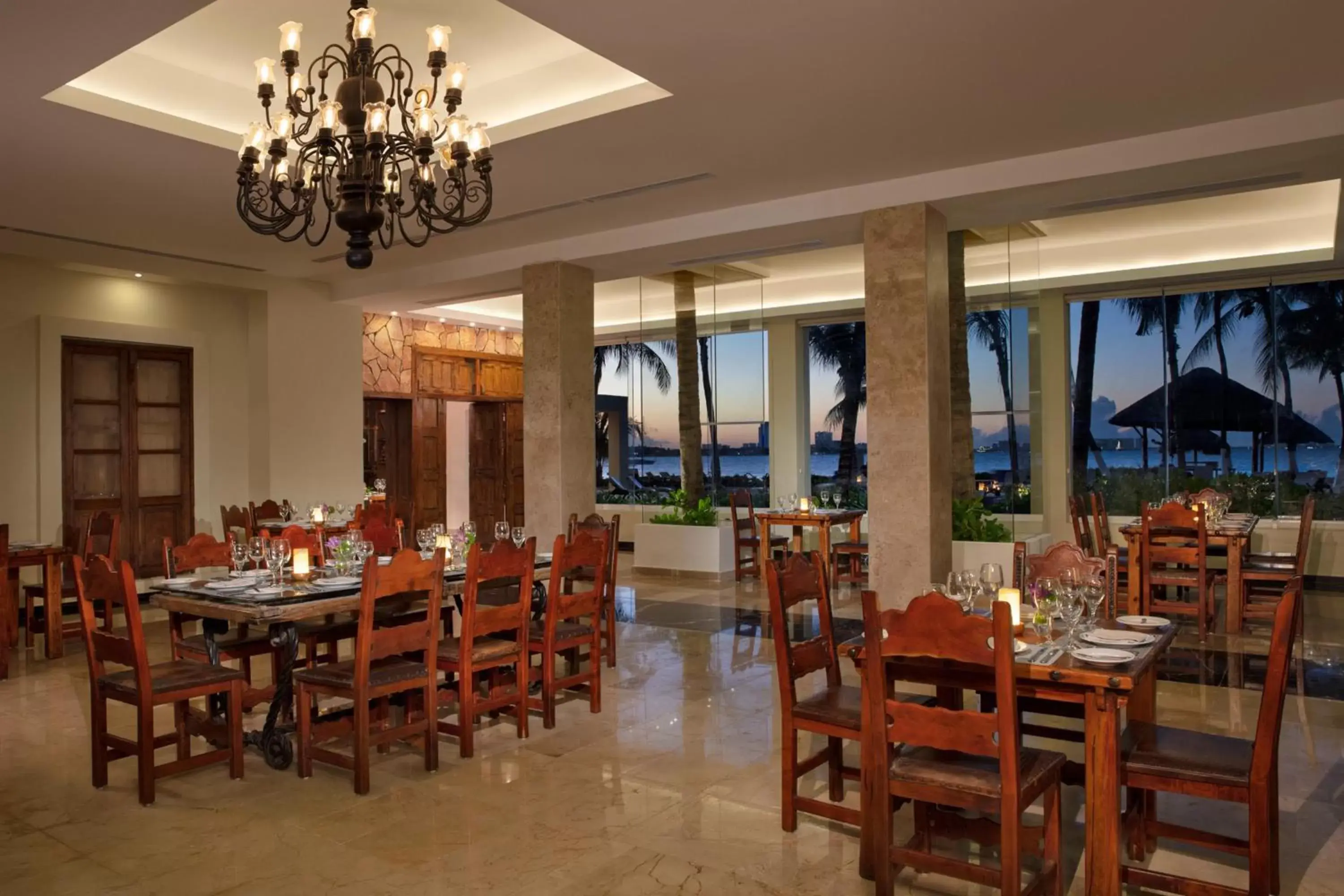 Restaurant/Places to Eat in Dreams Sands Cancun Resort & Spa