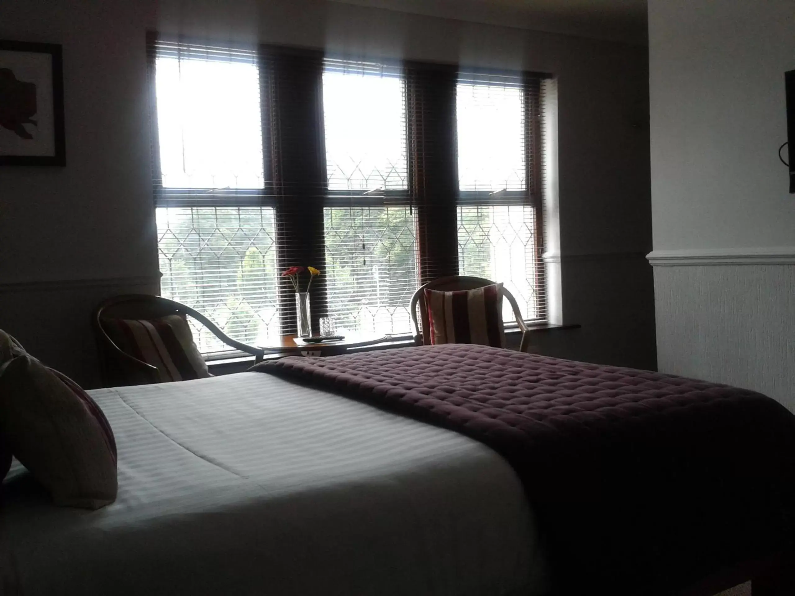 Bedroom, Bed in Gomersal Park Hotel & Dream Spa