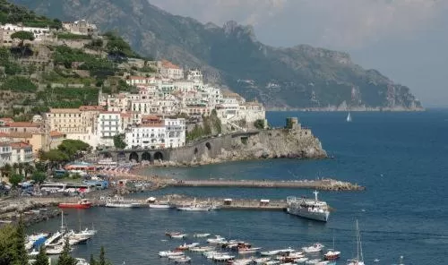 Area and facilities in Hotel Bellevue Suite