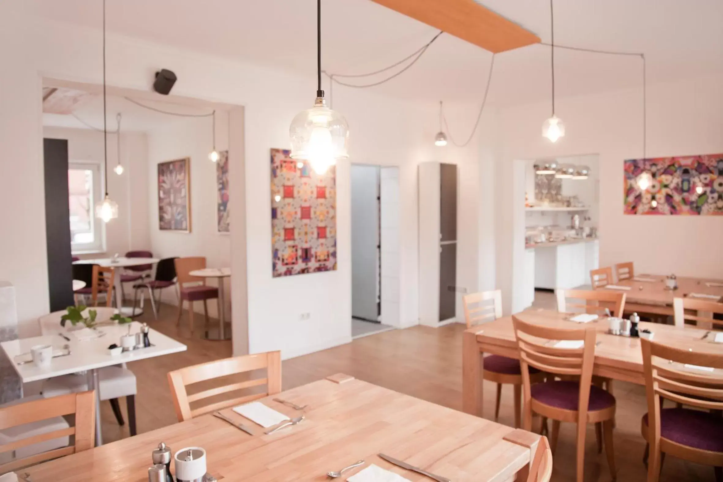 Breakfast in Les Nations Breakfast in Les Nations