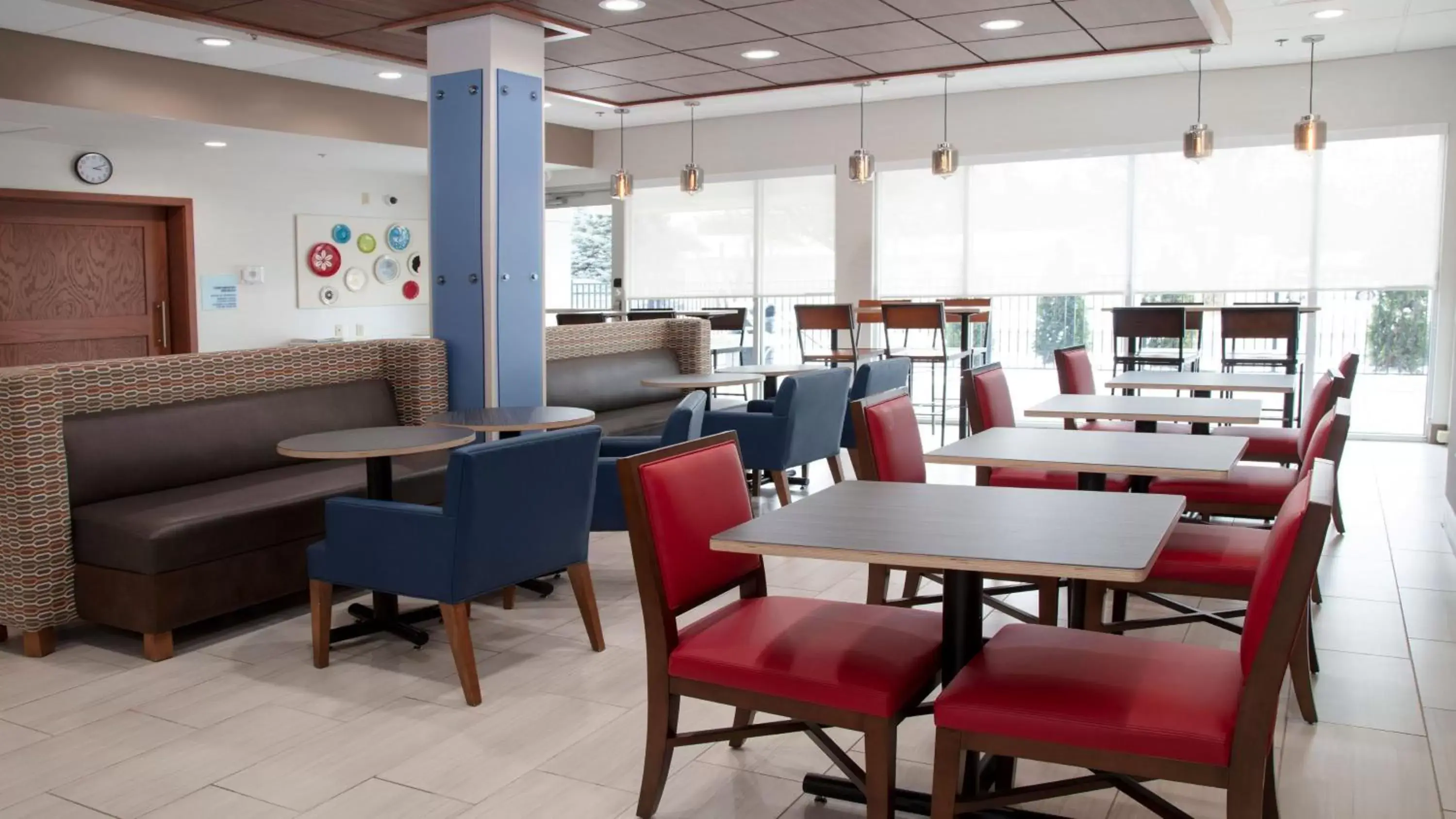 Breakfast, Restaurant/Places to Eat in Holiday Inn Express & Suites - Marion, an IHG Hotel