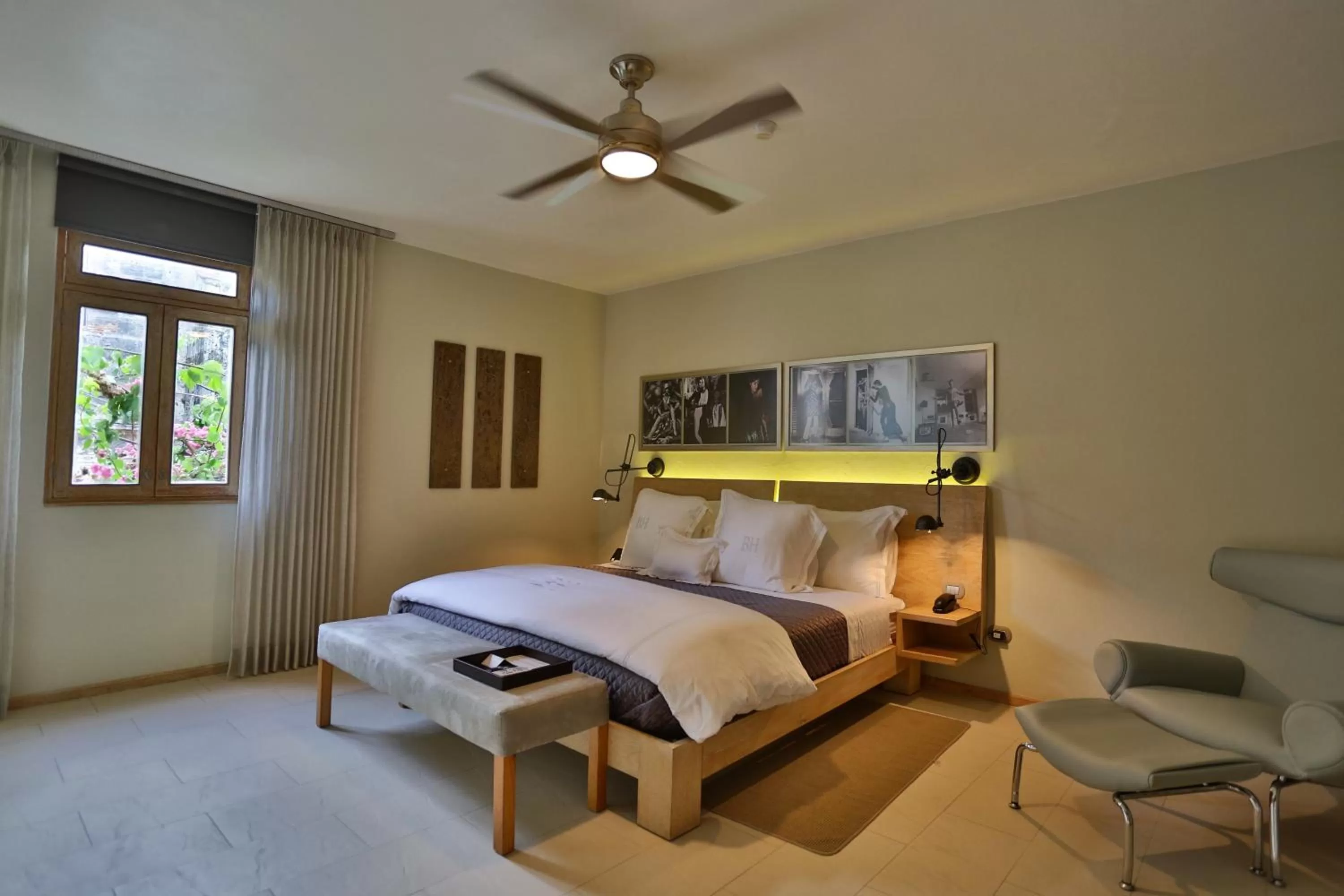 Bed in Billini Hotel, Historic Luxury