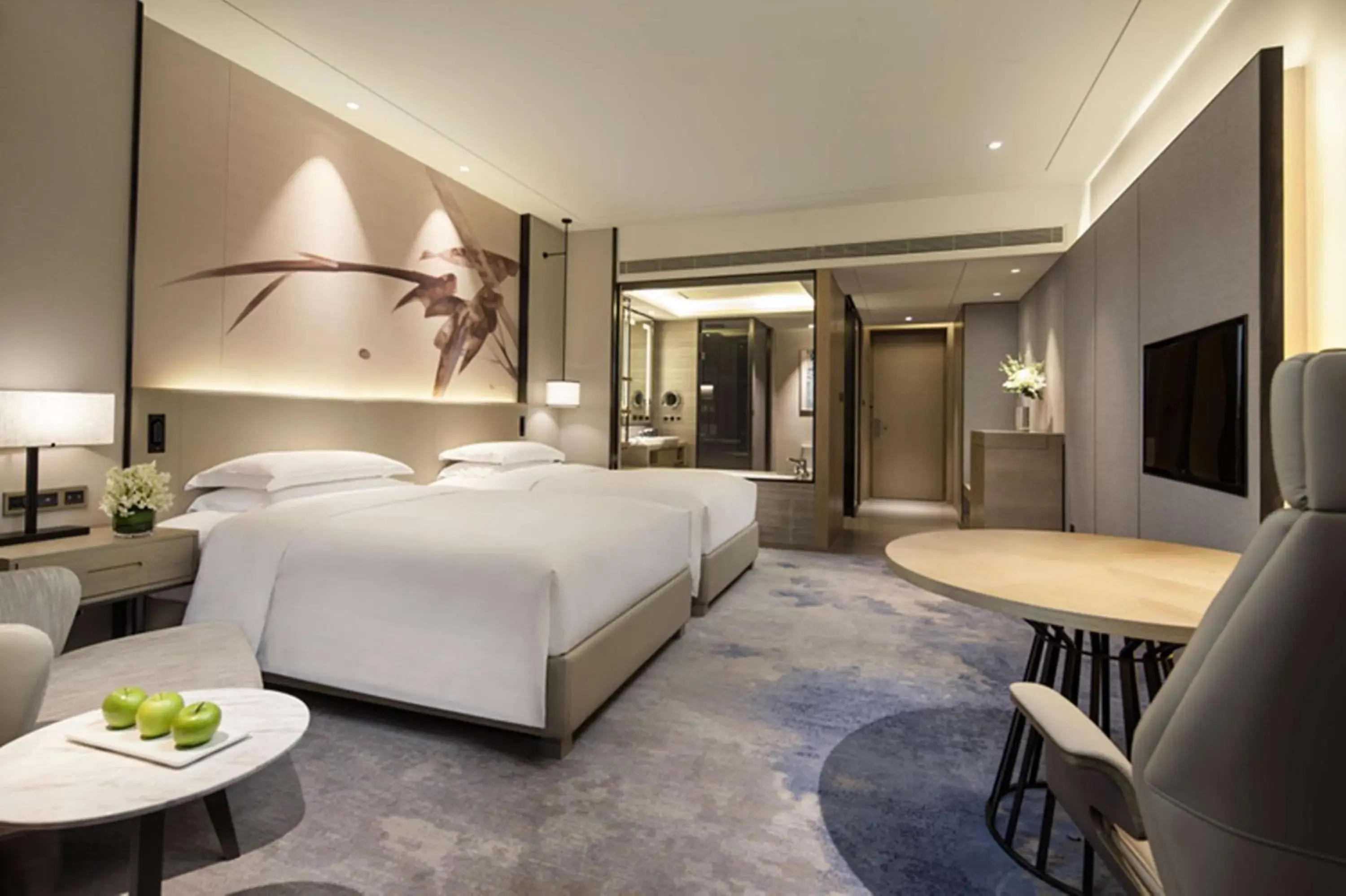 Bedroom in DoubleTree By Hilton Shenzhen Longhua