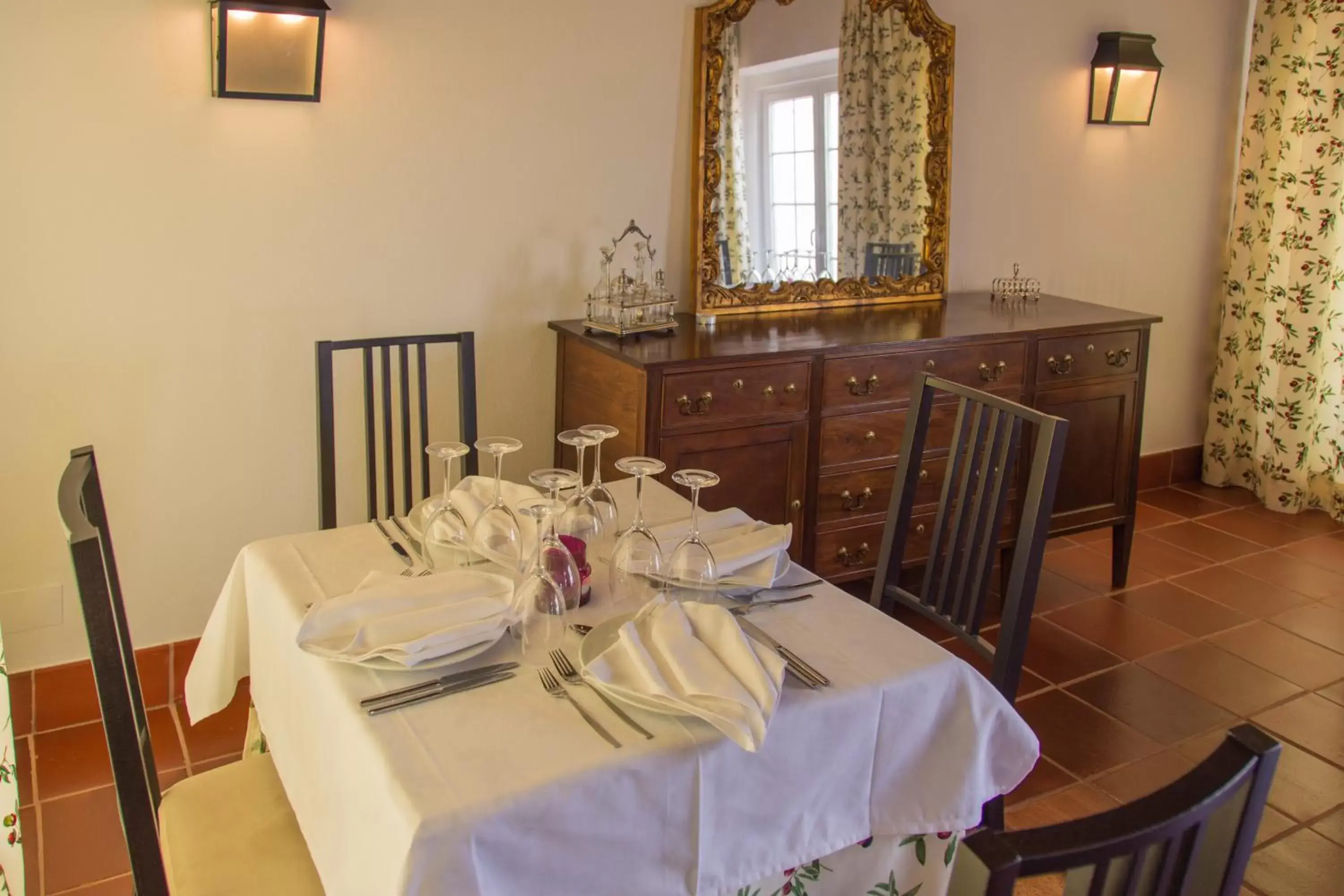 Restaurant/Places to Eat in Hotel Rural Monte da Provença