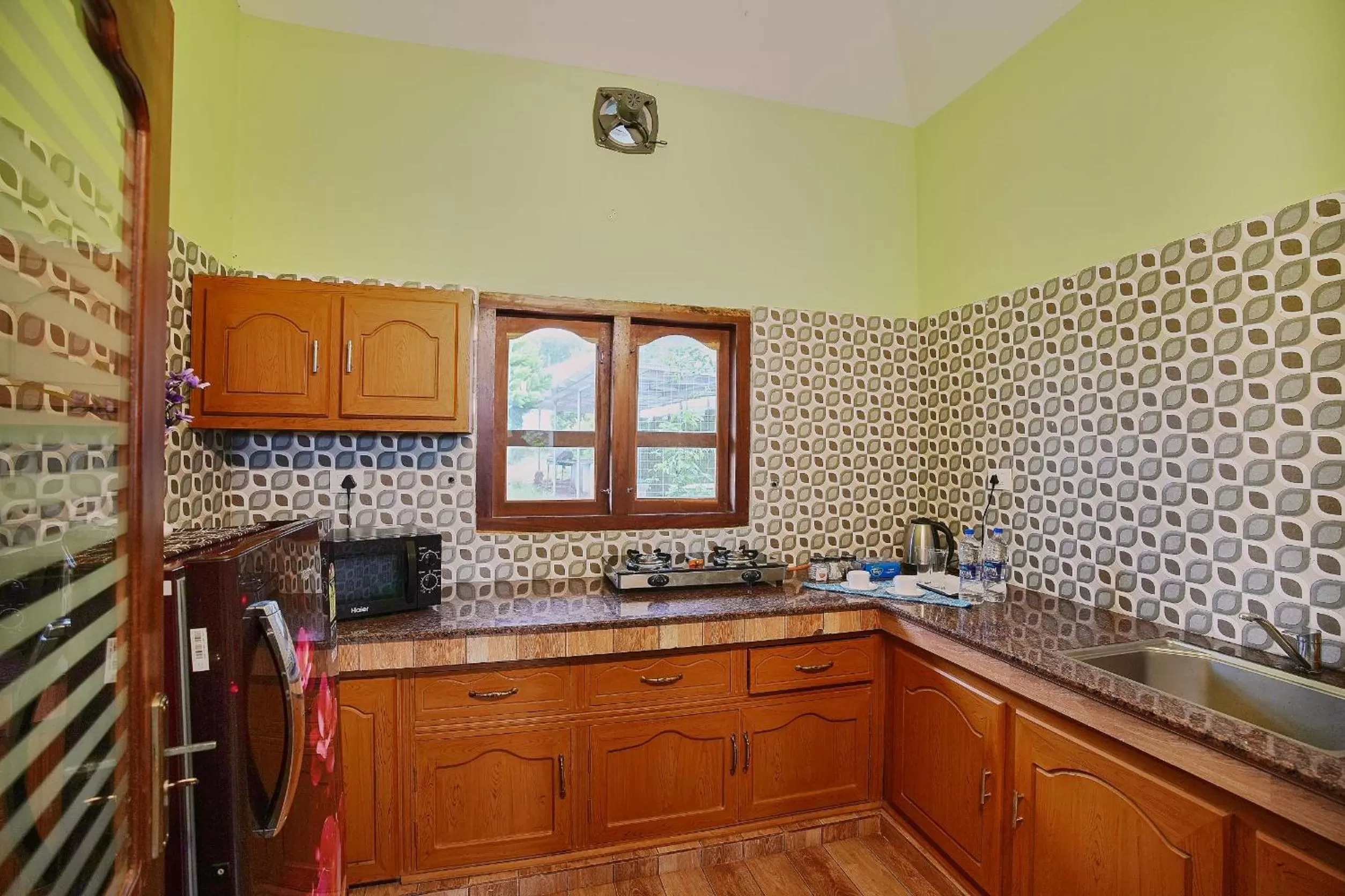 Kitchen or kitchenette in Zenha Resorts