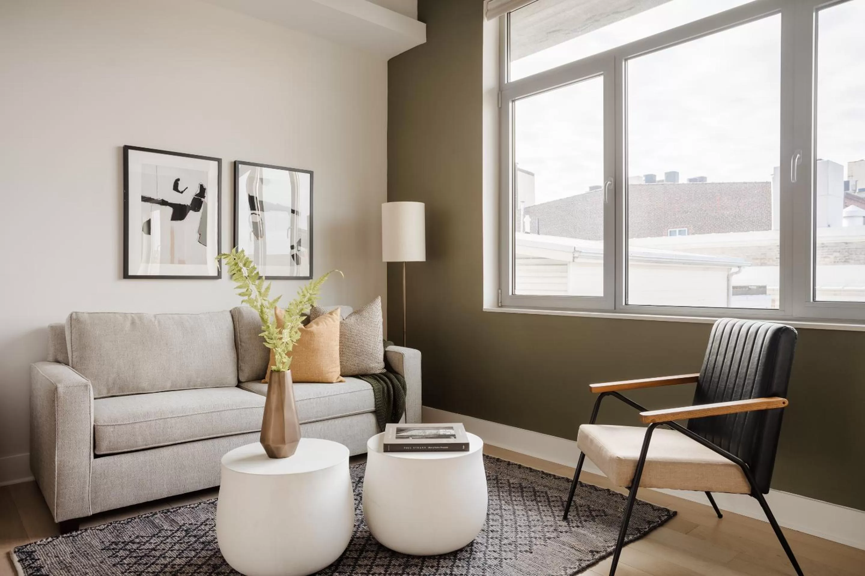 Living room, Seating Area in Sonder The Mint