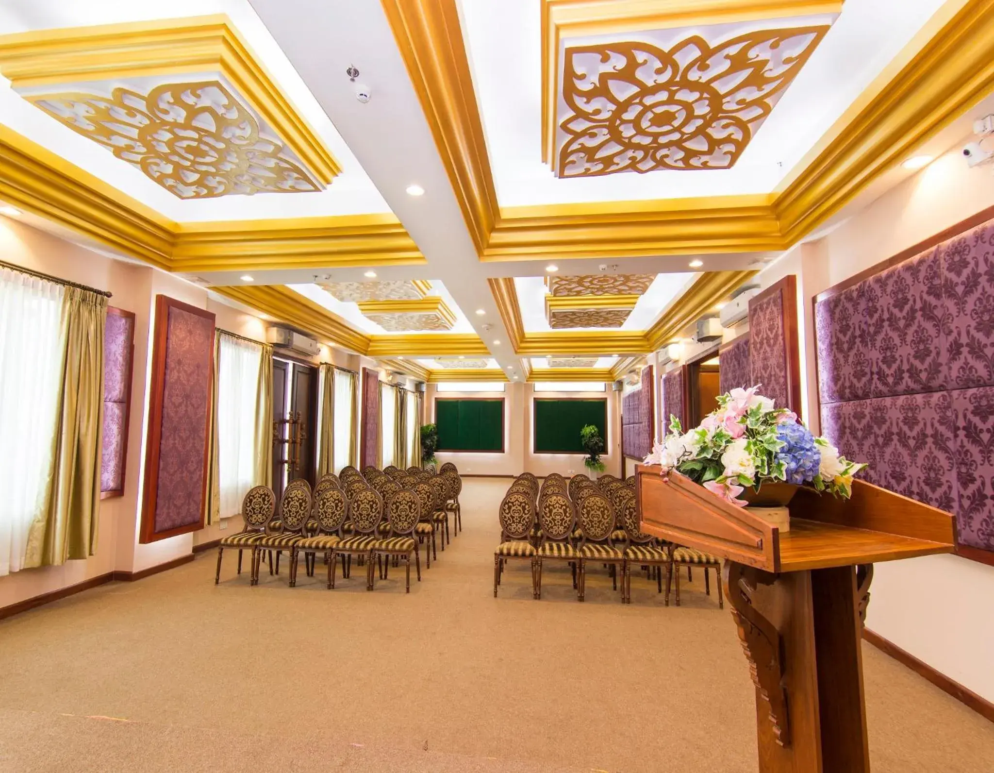 Business facilities in Phnom Penh Era Hotel