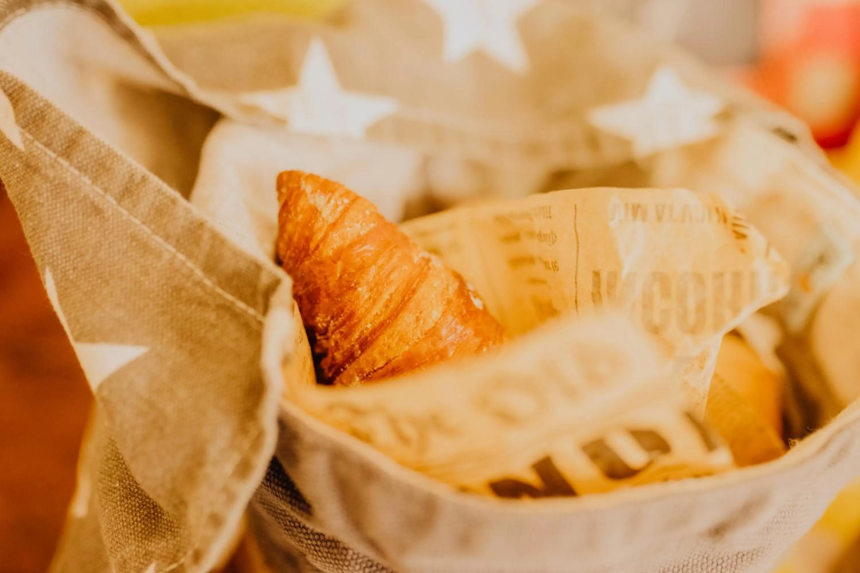 Breakfast in Das Hotel Stern, B&B KG - digital & contactless check-in