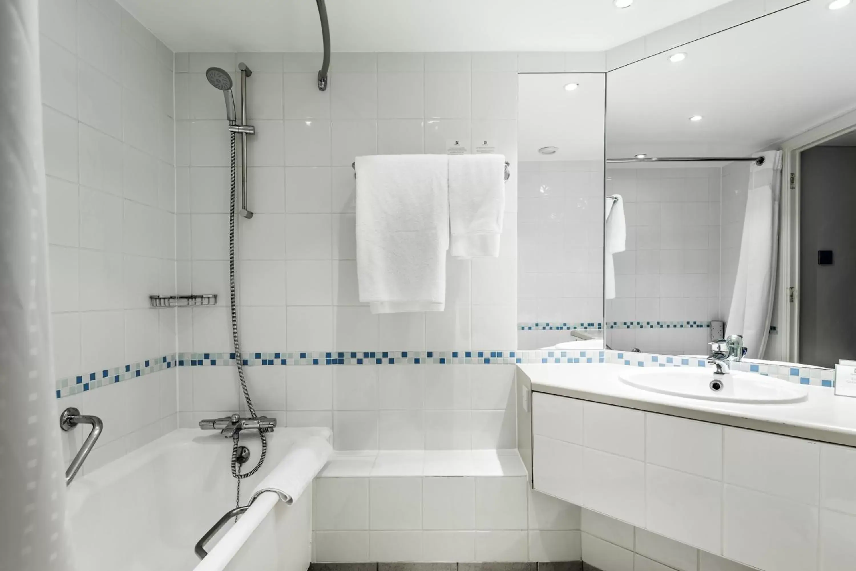 Photo of the whole room, Bathroom in Holiday Inn Milton Keynes Central, an IHG Hotel