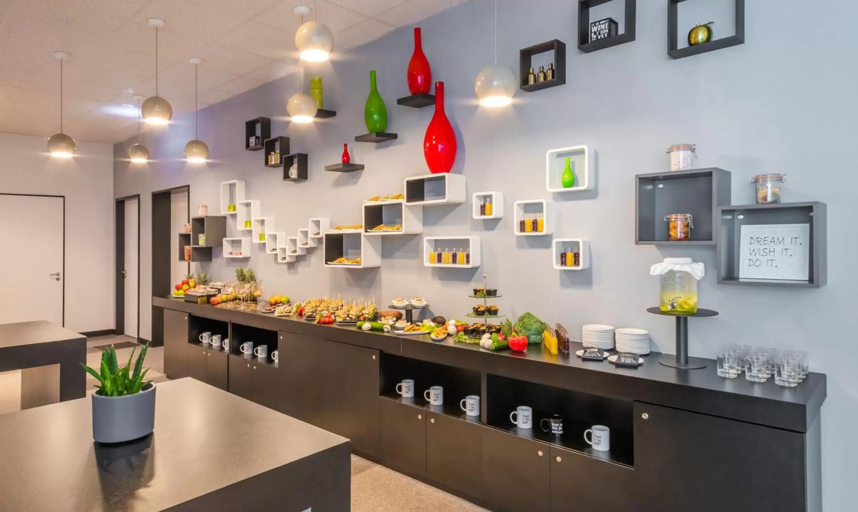 Food and drinks, Kitchen/Kitchenette in INNSiDE by Meliá Frankfurt Ostend