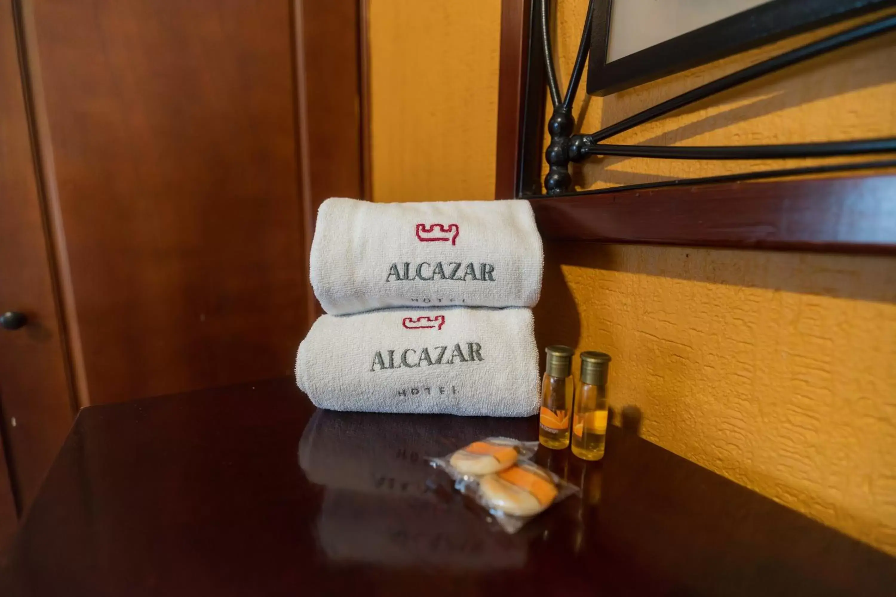 towels in Hotel Alcazar - Guadalajara Centro Historico