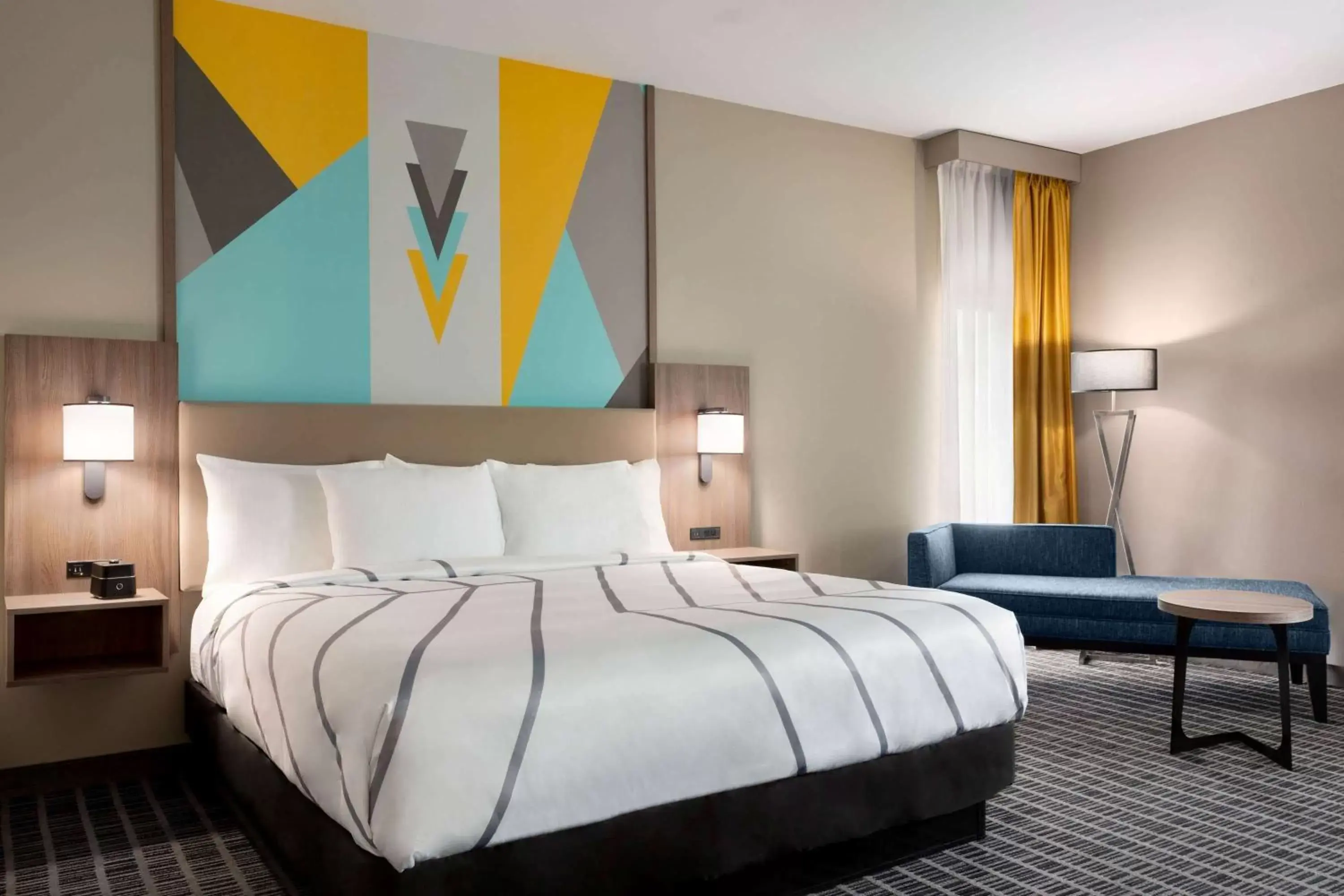 King Room in La Quinta by Wyndham Richmond-Sugarland King Room in La Quinta by Wyndham Richmond-Sugarland