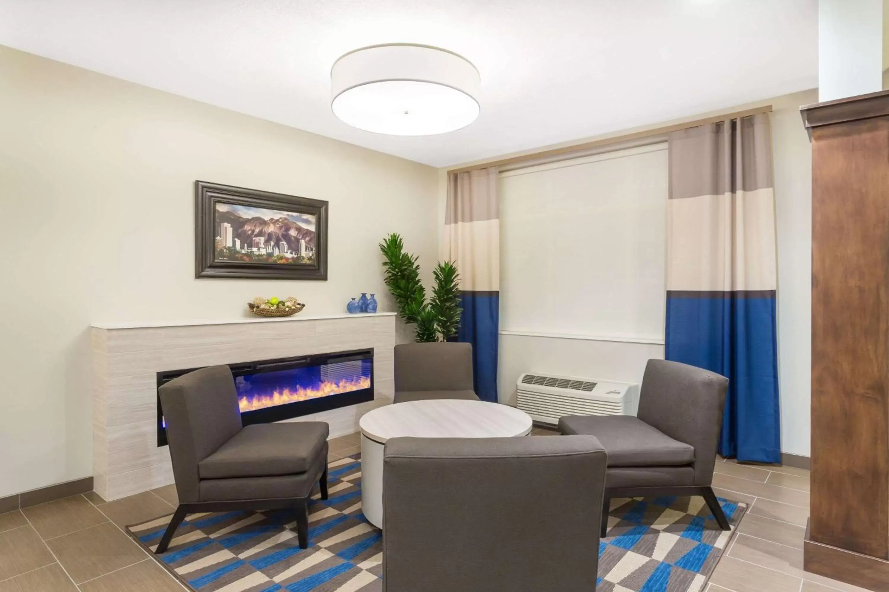 Lobby or reception in Microtel Inn & Suites by Wyndham Springville