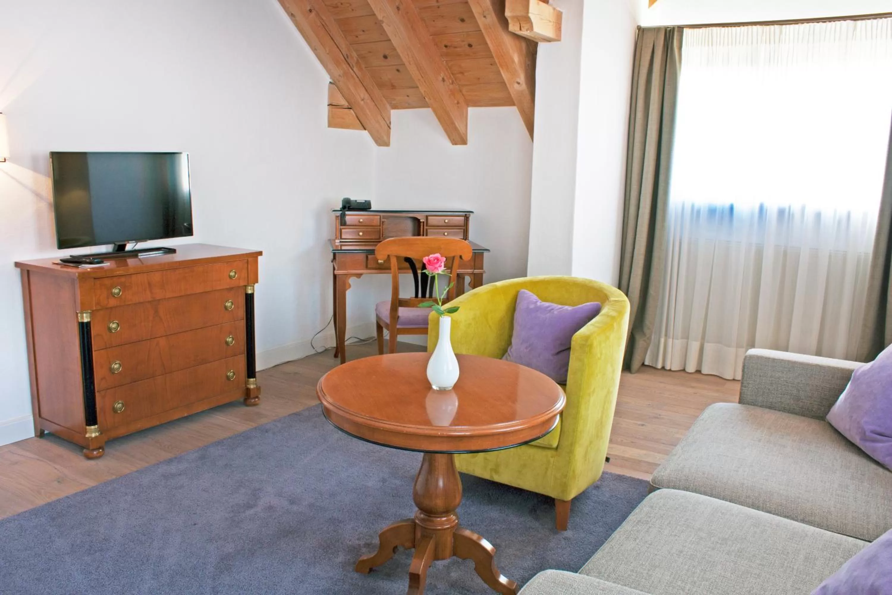 Living room in Hotel Bayerischer Hof