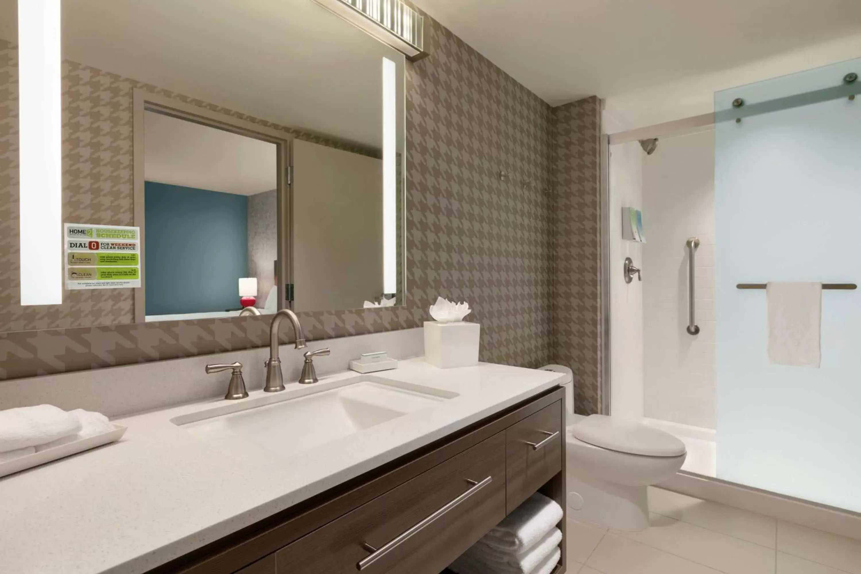 Bathroom in Home2 Suites By Hilton Chantilly Dulles Airport
