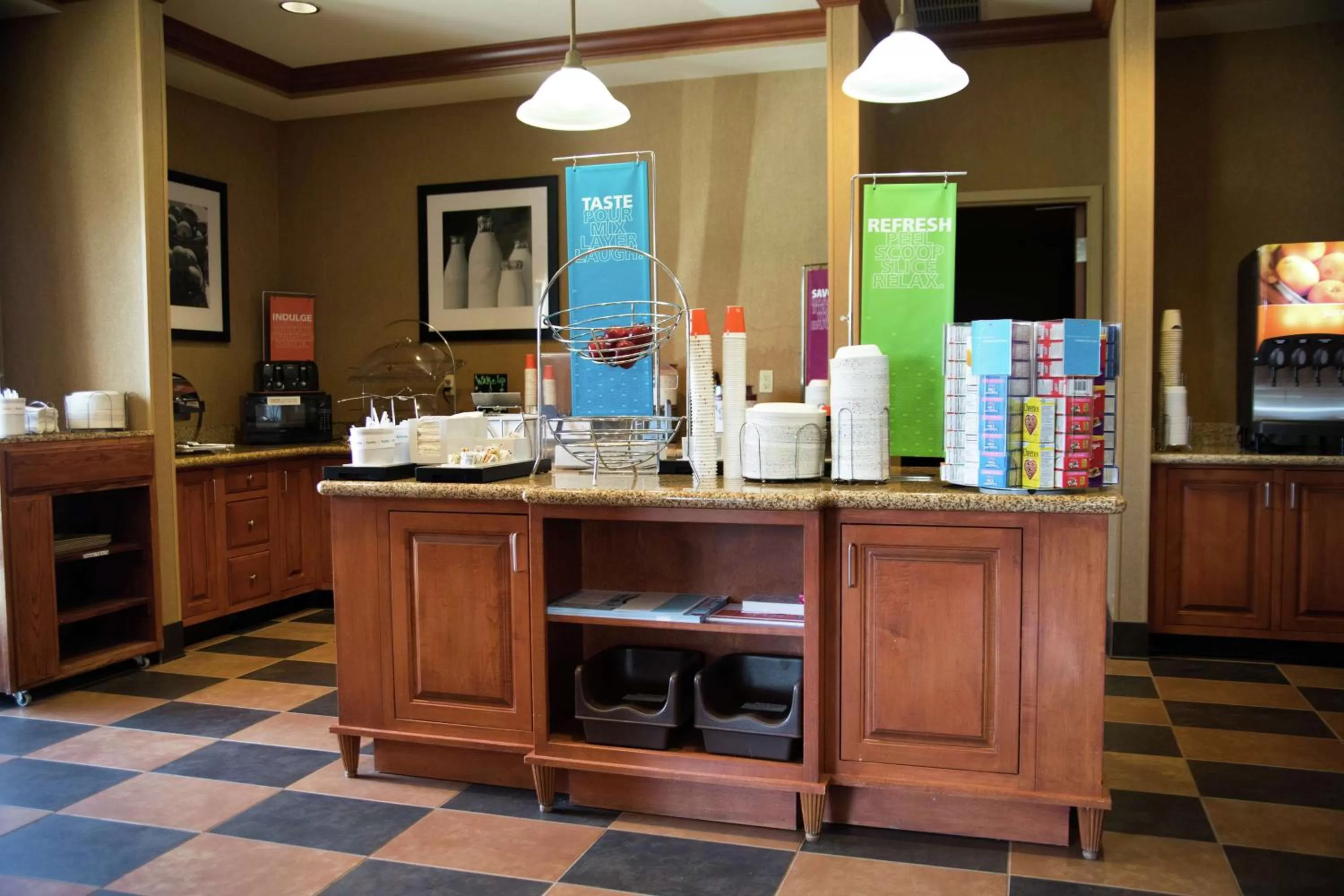 Restaurant/places to eat in Hampton Inn Mountain Home