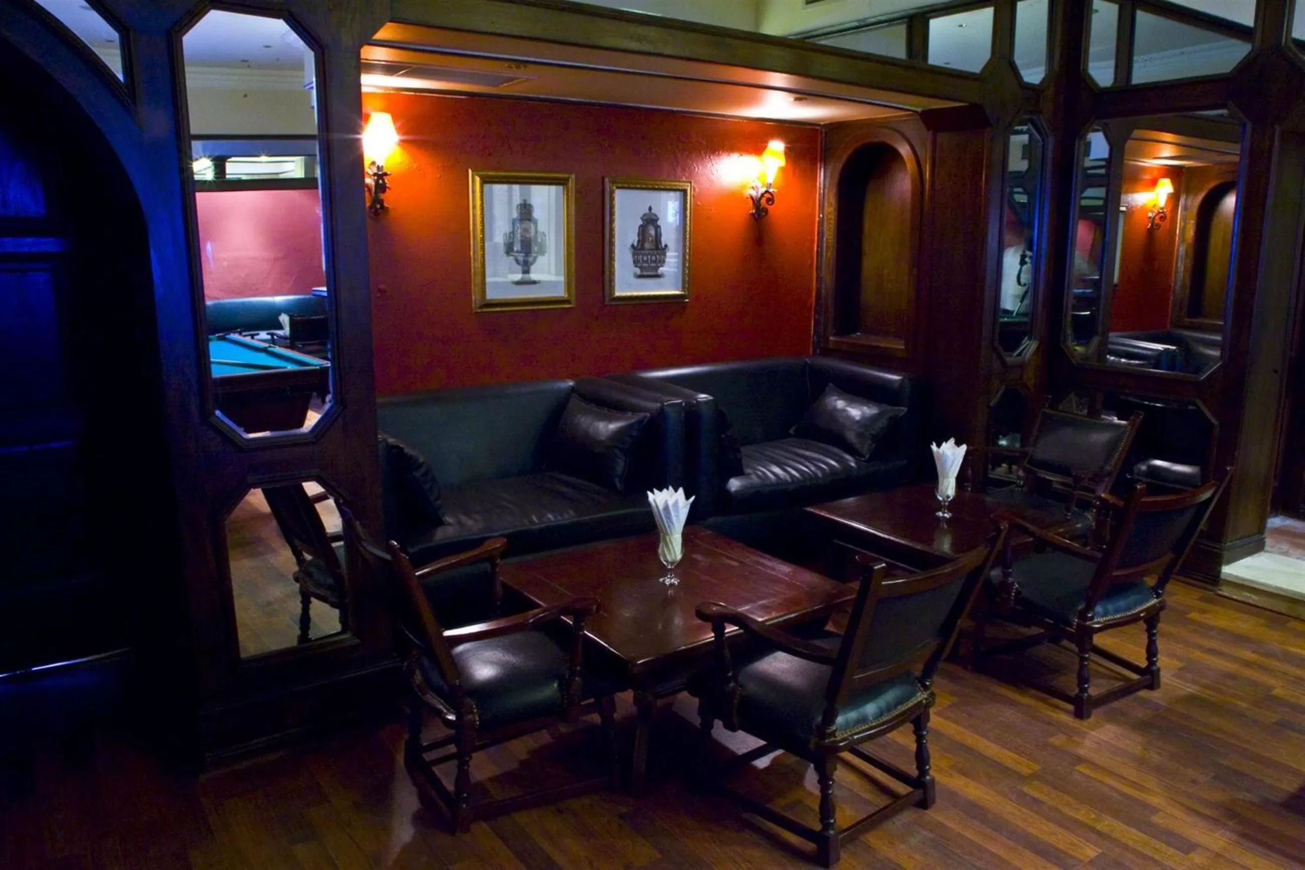 Lounge or bar in Helnan Auberge Fayoum