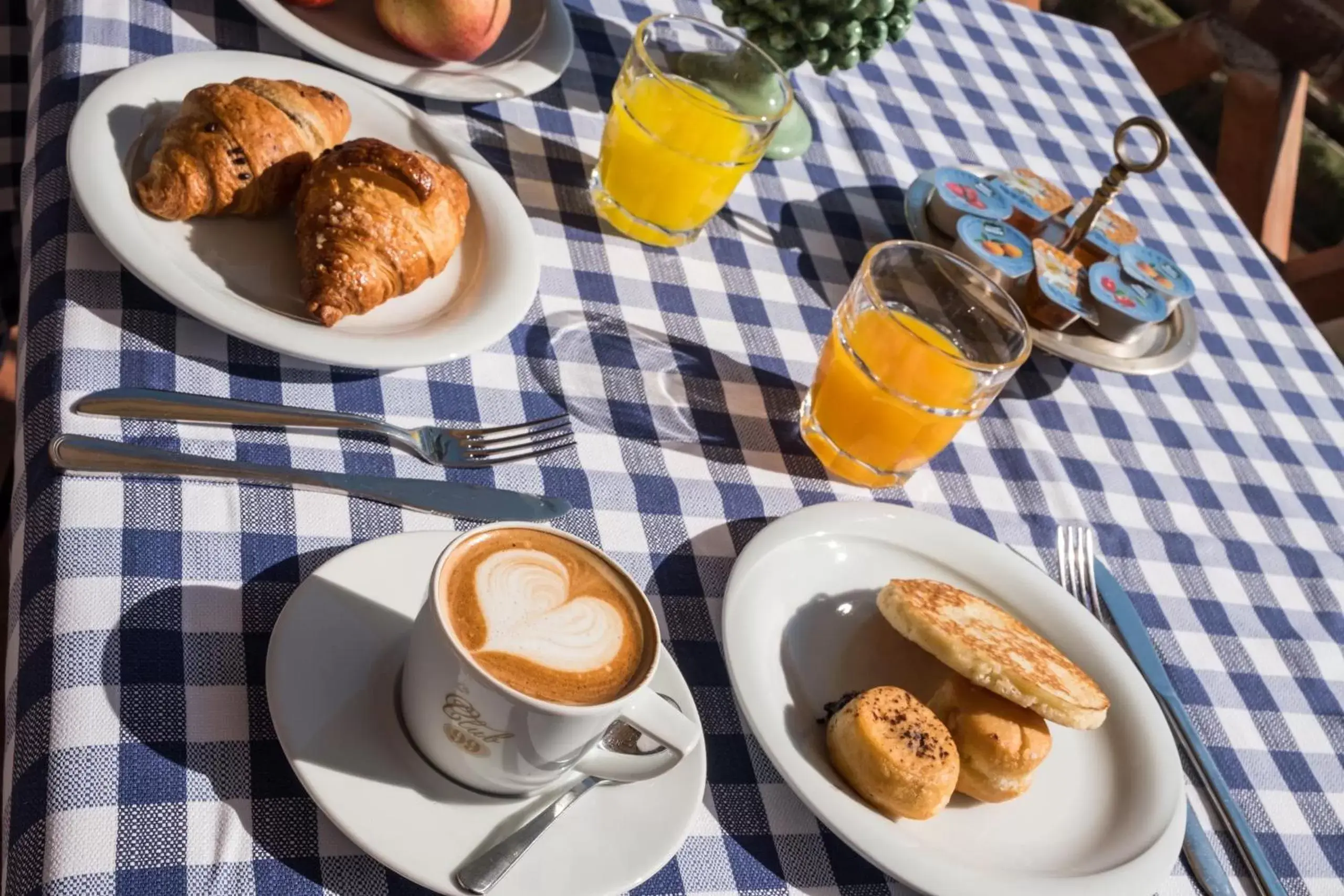 Continental breakfast, Breakfast in Hotel Villino Gallodoro