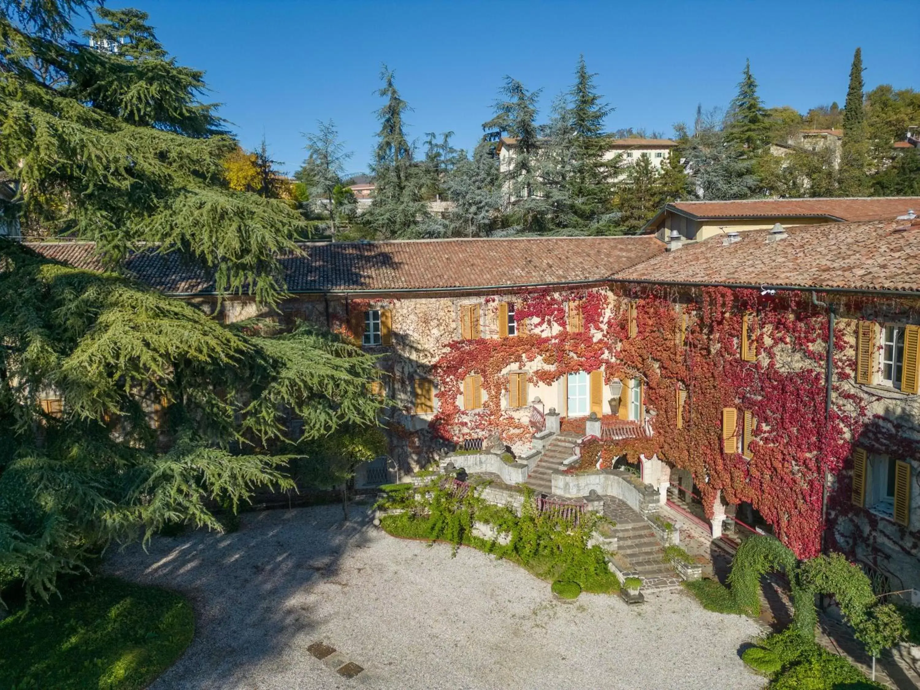 Property building in Hotel San Pancrazio