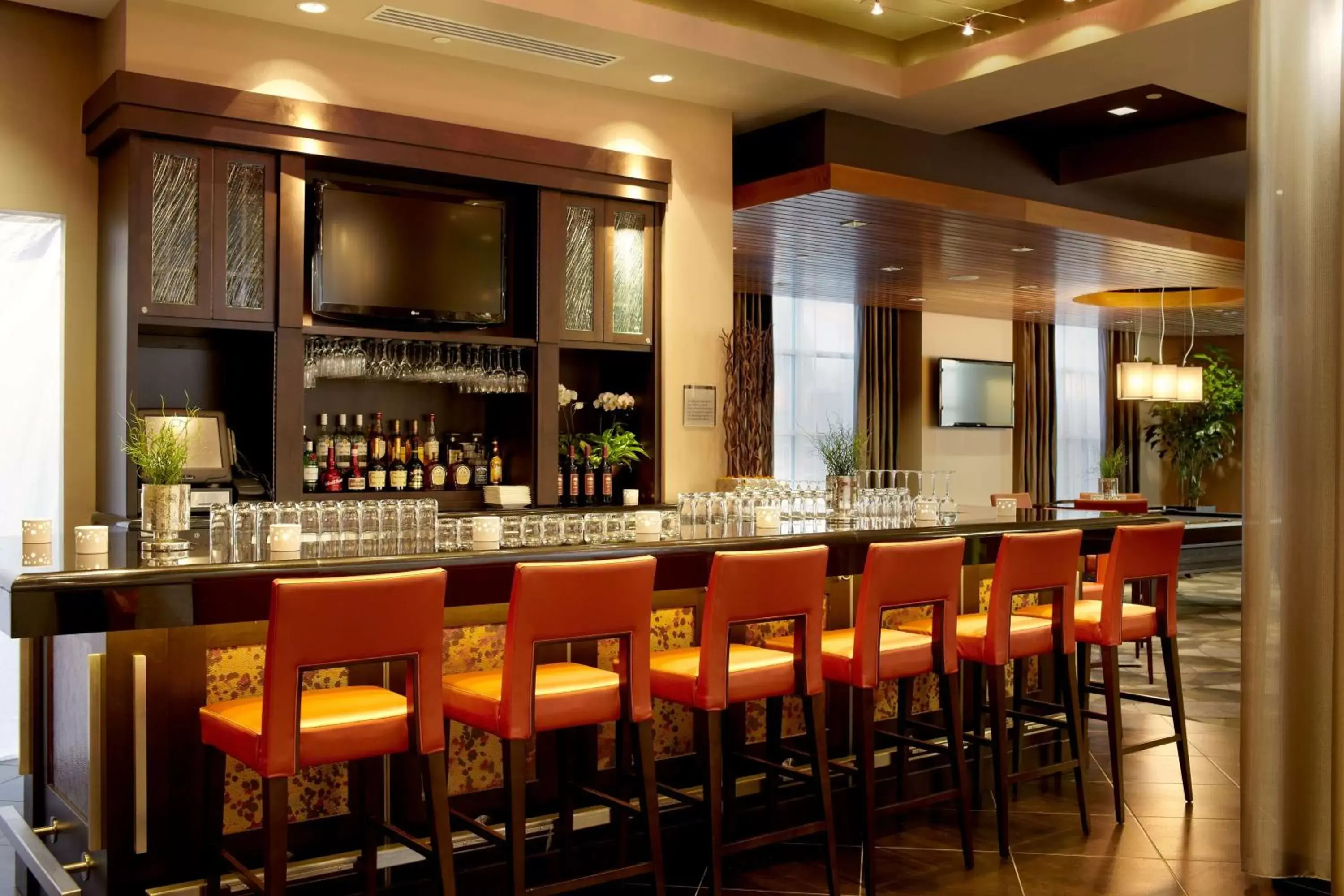 Lounge or bar in Hyatt House Philadelphia-King of Prussia