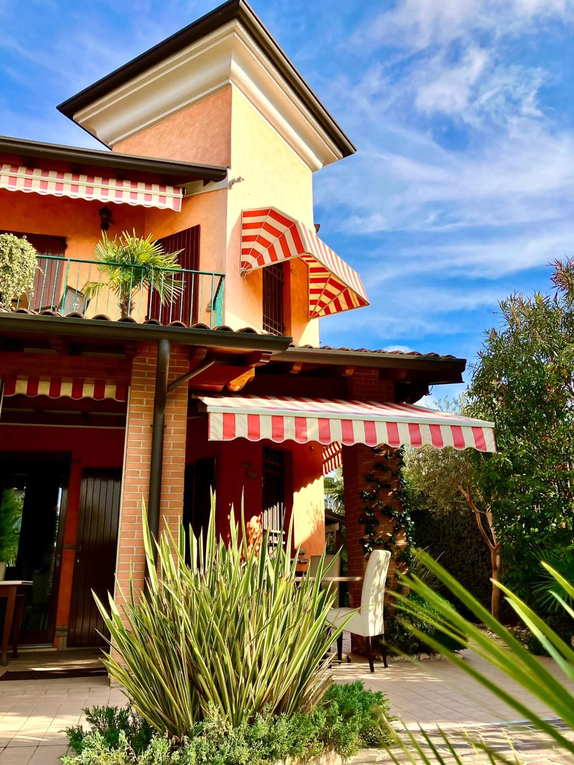 Property building in B&B Desenzano Paradise