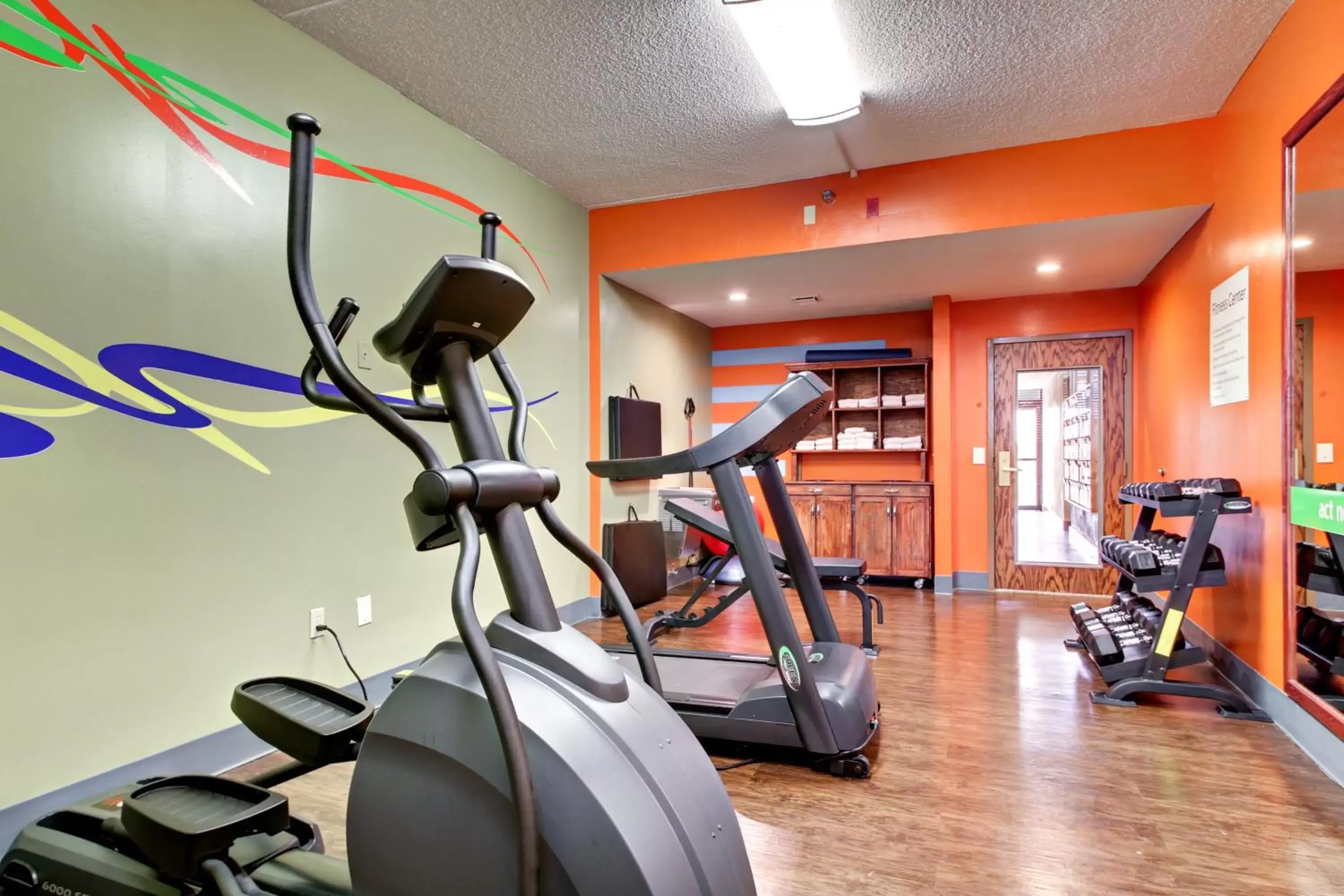 Spa and wellness centre/facilities in Holiday Inn Express Marshfield - Springfield Area by IHG Spa and wellness centre/facilities in Holiday Inn Express Marshfield - Springfield Area by IHG