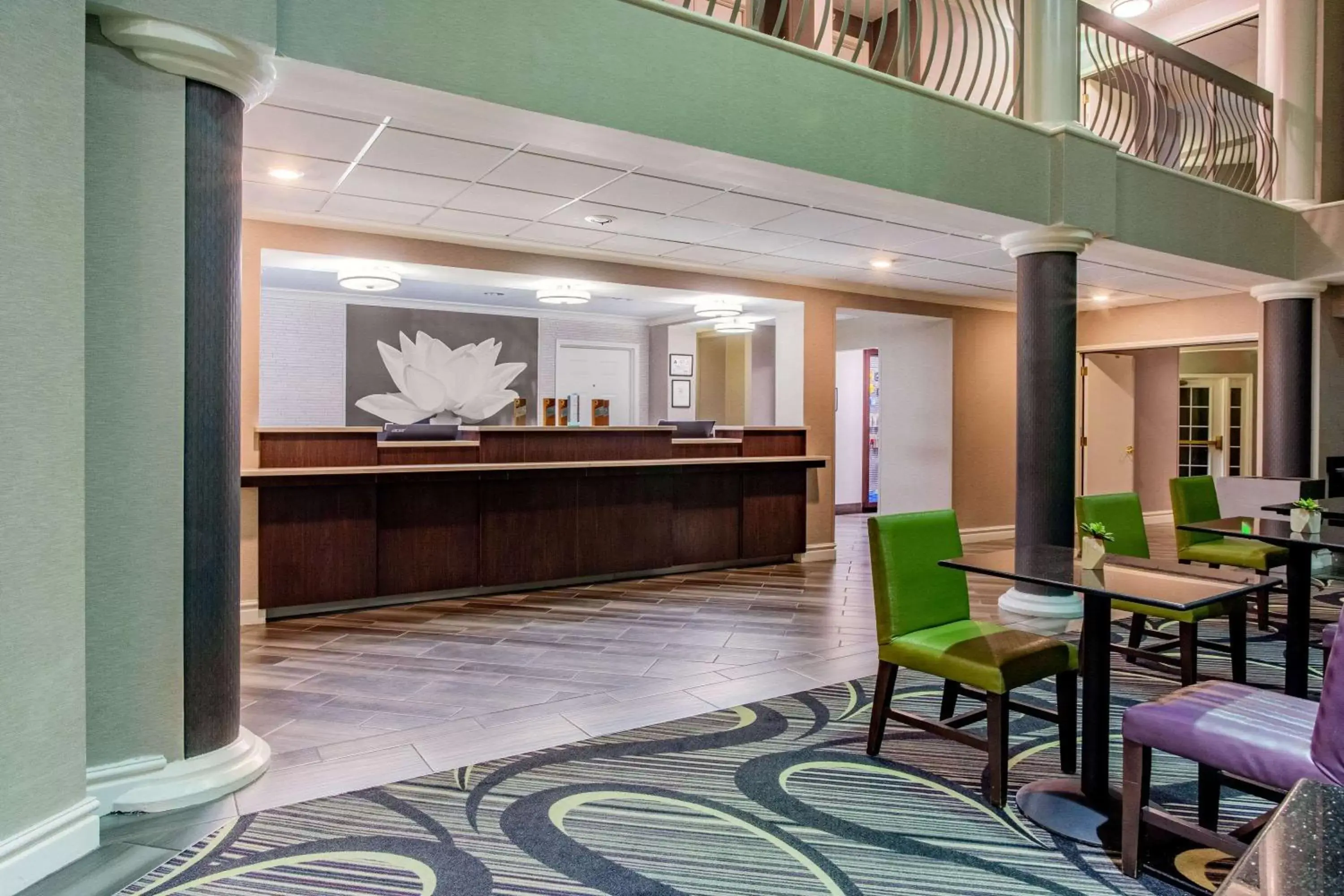 Lobby or reception, Lobby/Reception in La Quinta by Wyndham Raleigh Durham Intl AP