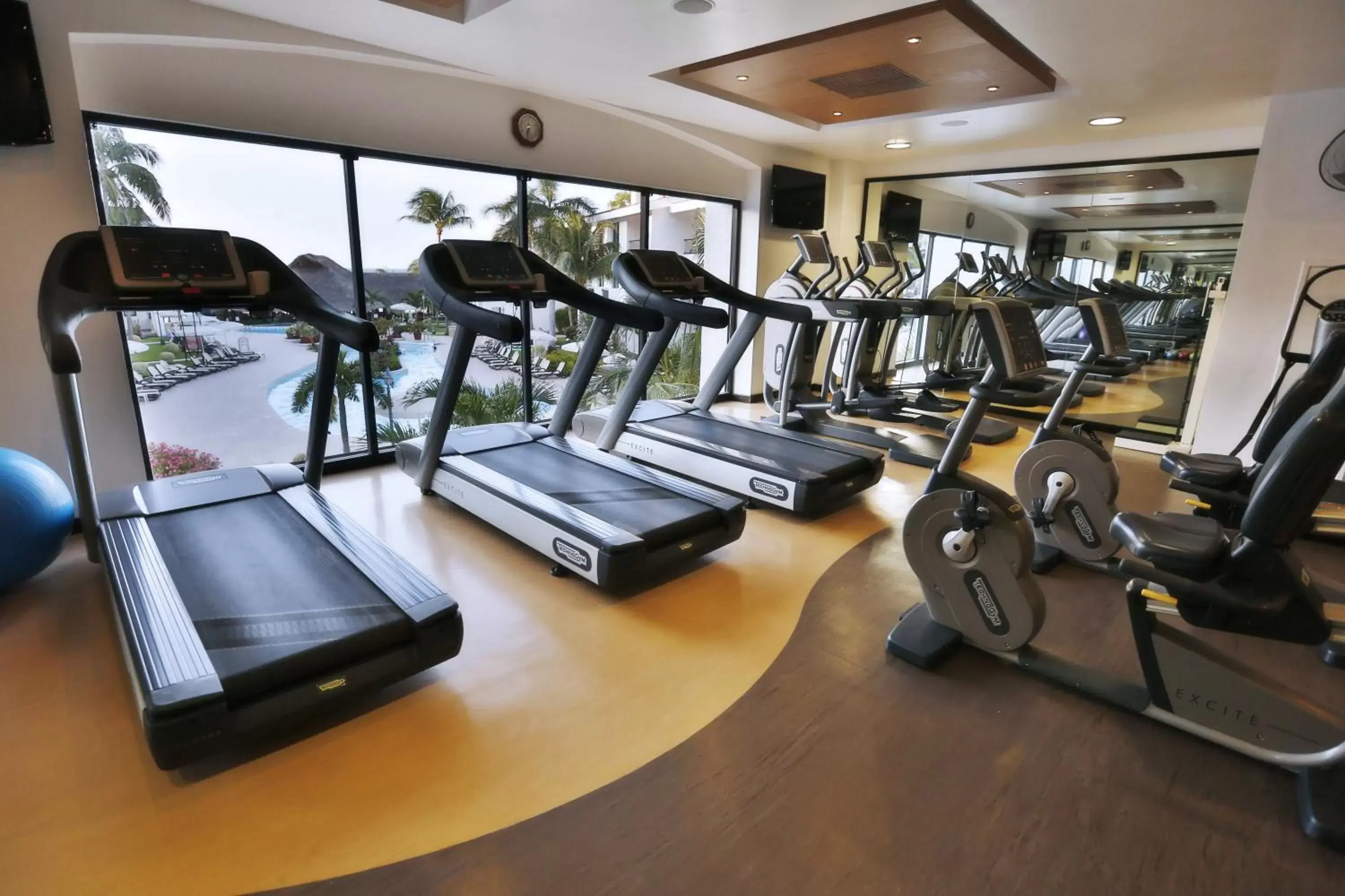 Fitness centre/facilities, Fitness Center/Facilities in The Villas at The Royal Cancun - All Suites Resort