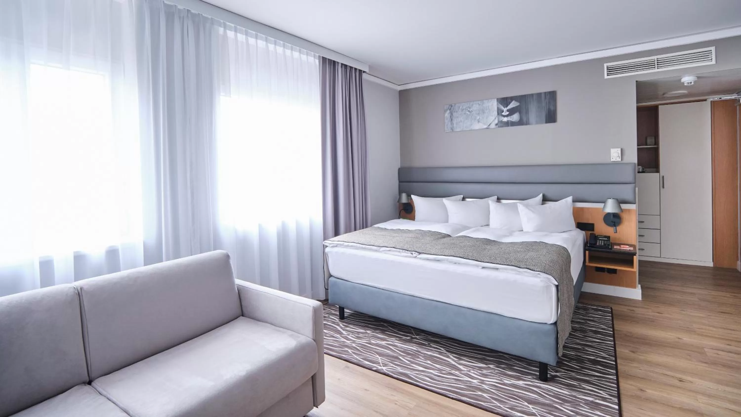 Photo of the whole room, Bed in Holiday Inn Berlin Airport - Conference Centre by IHG