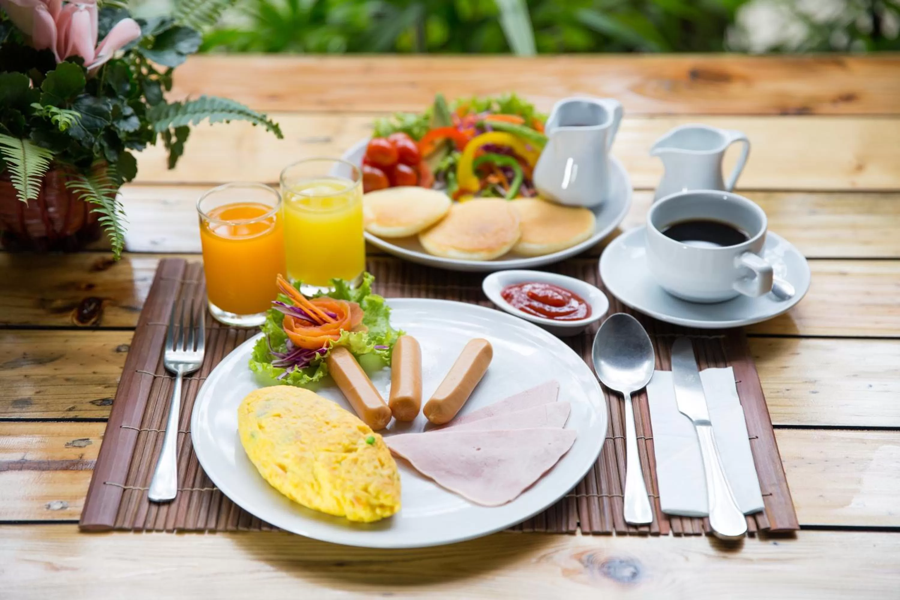 Food and drinks in Eco Resort Chiang Mai