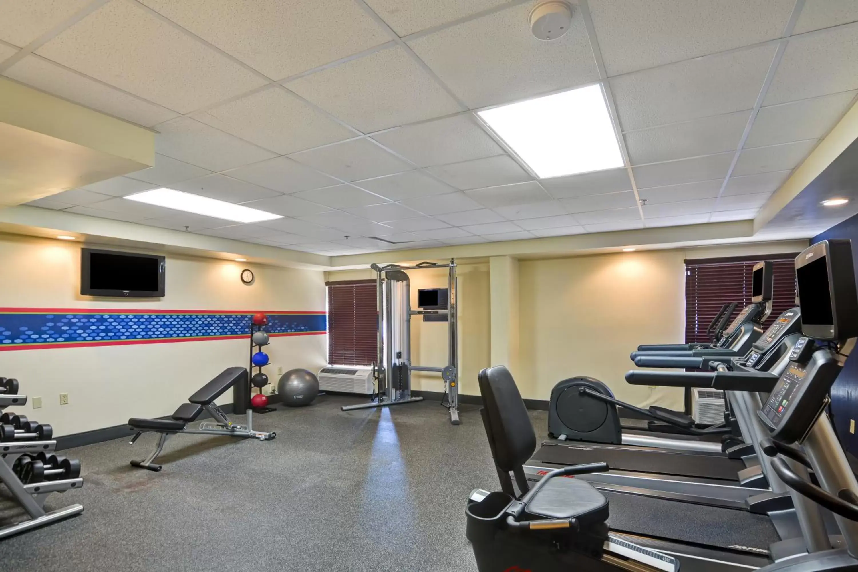 Fitness centre/facilities, Fitness Center/Facilities in Hampton Inn Columbia-I-26 Airport