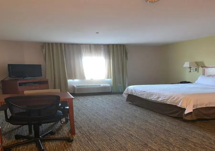 Bed in Candlewood Suites Temple, an IHG Hotel