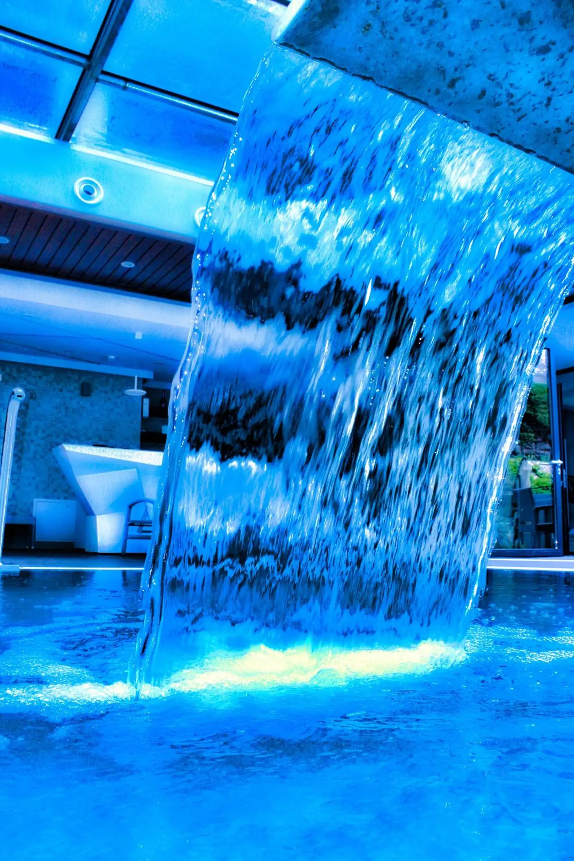 Swimming pool in Hotel Eden Swimming pool in Hotel Eden