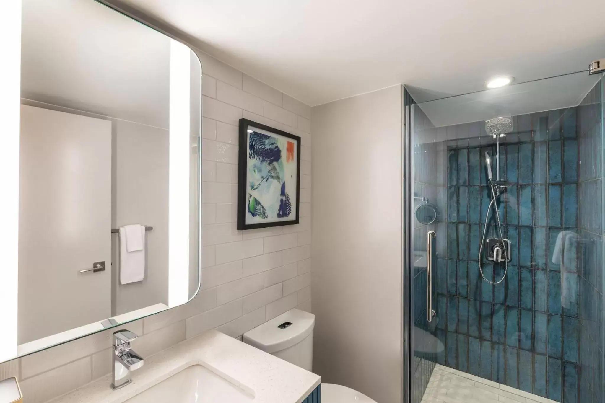 Bathroom in Crowne Plaza Resort Guam