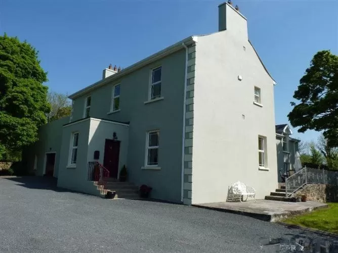 Property building in Hartley House B&B