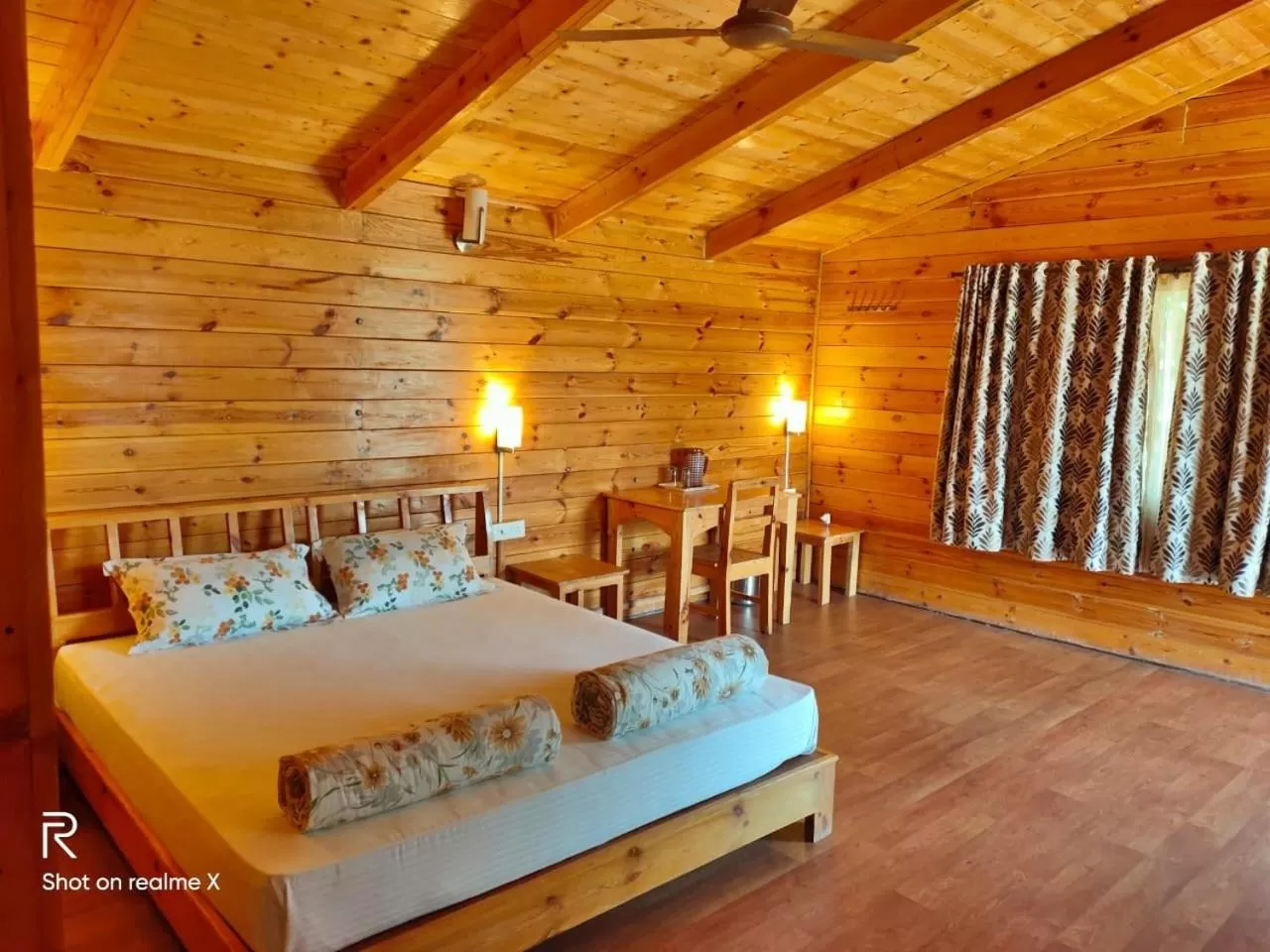 Bed in labdhi Resorts Masinagudi- Stag Groups not allowed
