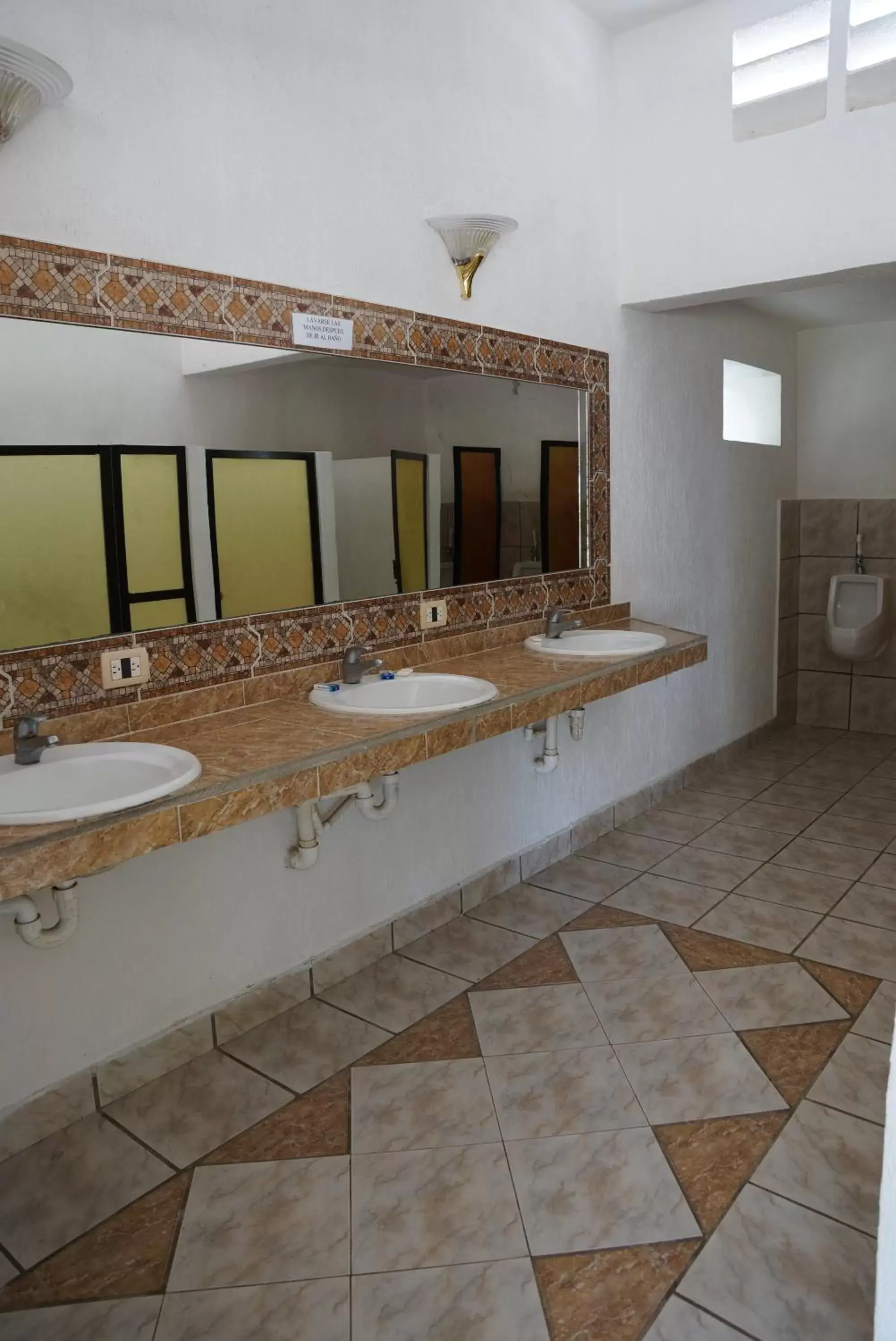 Area and facilities, Bathroom in Hotel Doralba Inn Chichen