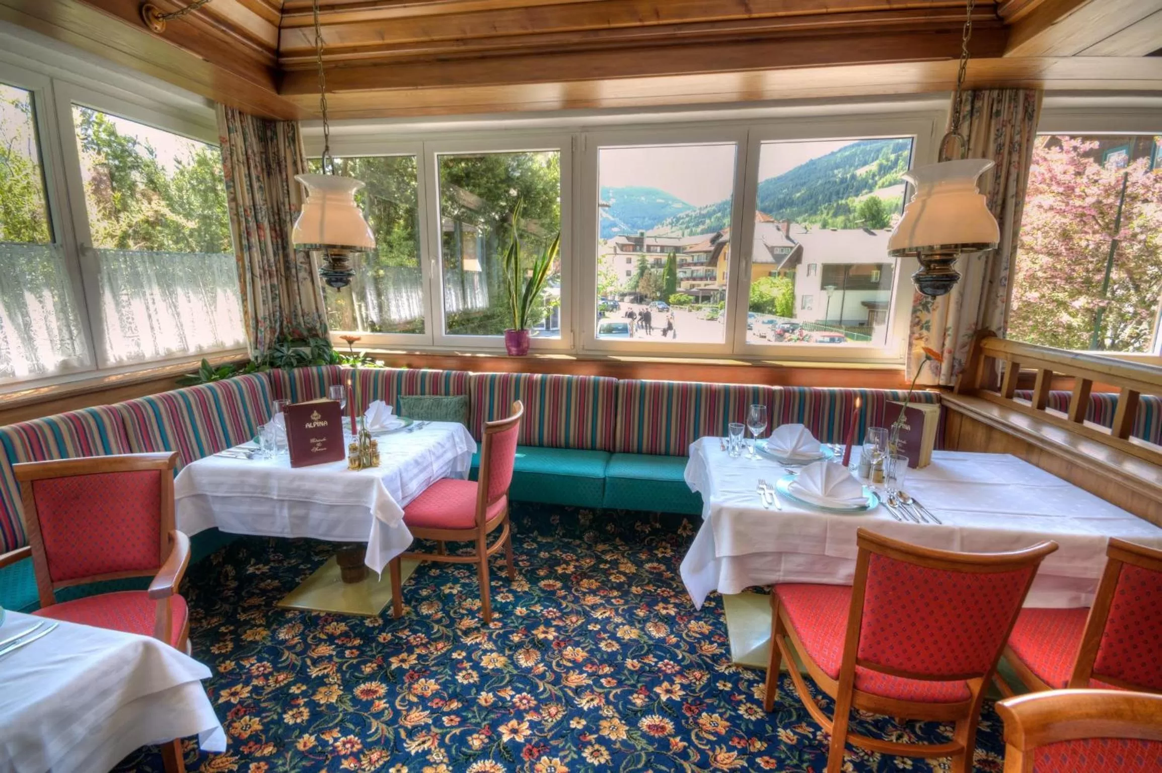 Restaurant/places to eat in Hotel Alpina - Thermenhotels Gastein