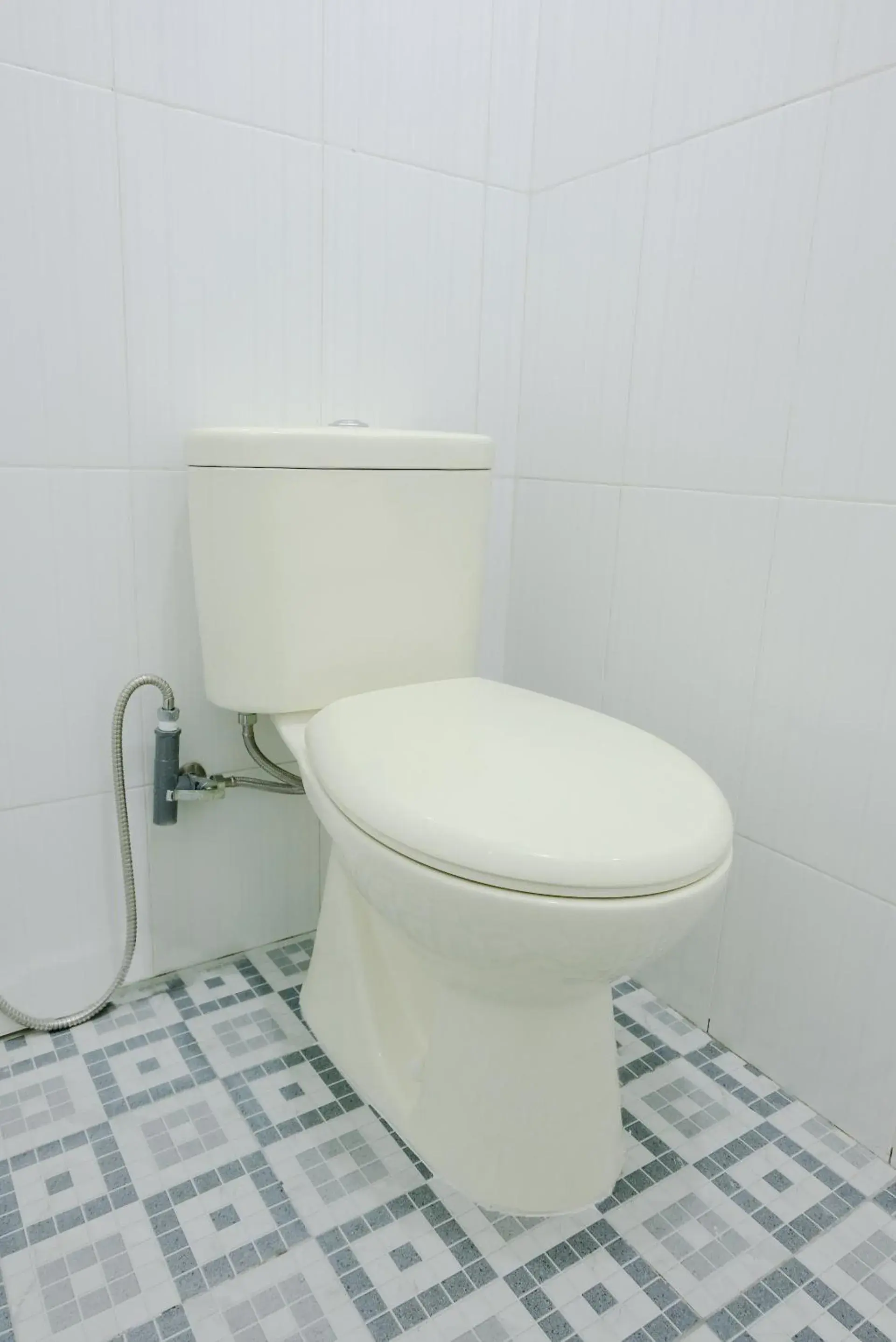 Bathroom in OYO 894 Nusa Indah Homestay Syariah
