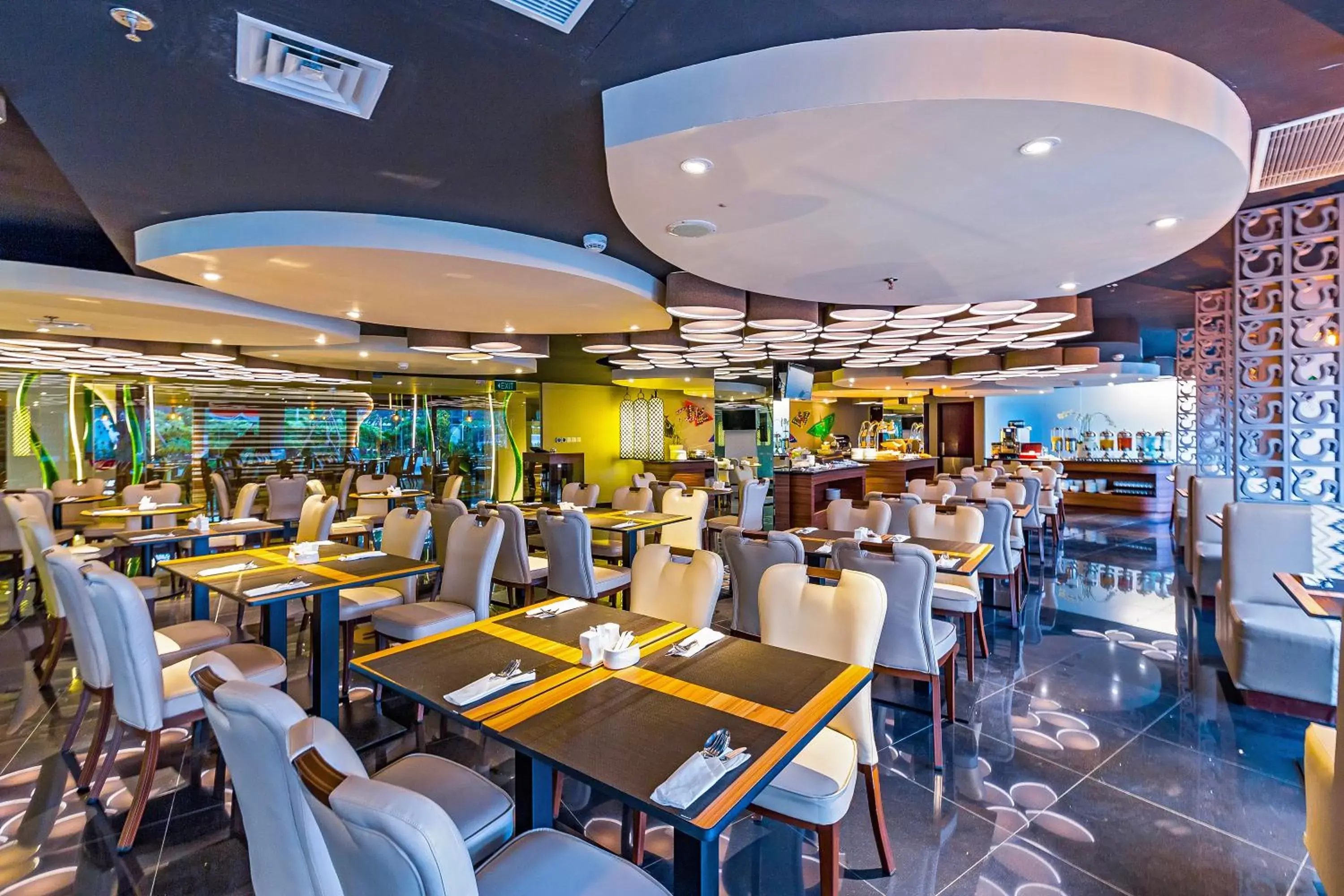 Restaurant/Places to Eat in Infinity8 Bali