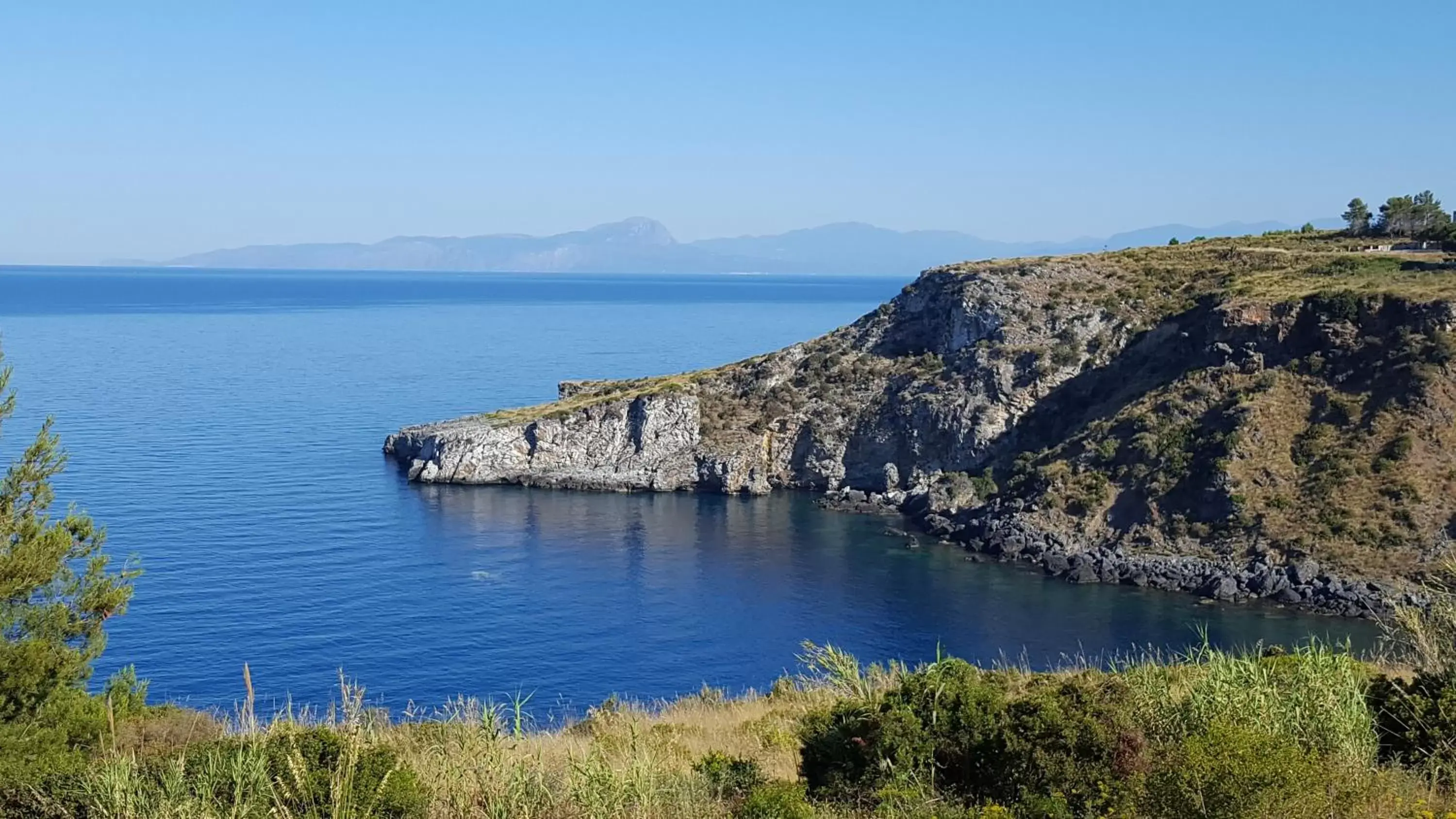 Nearby landmark in La Suite del Faro