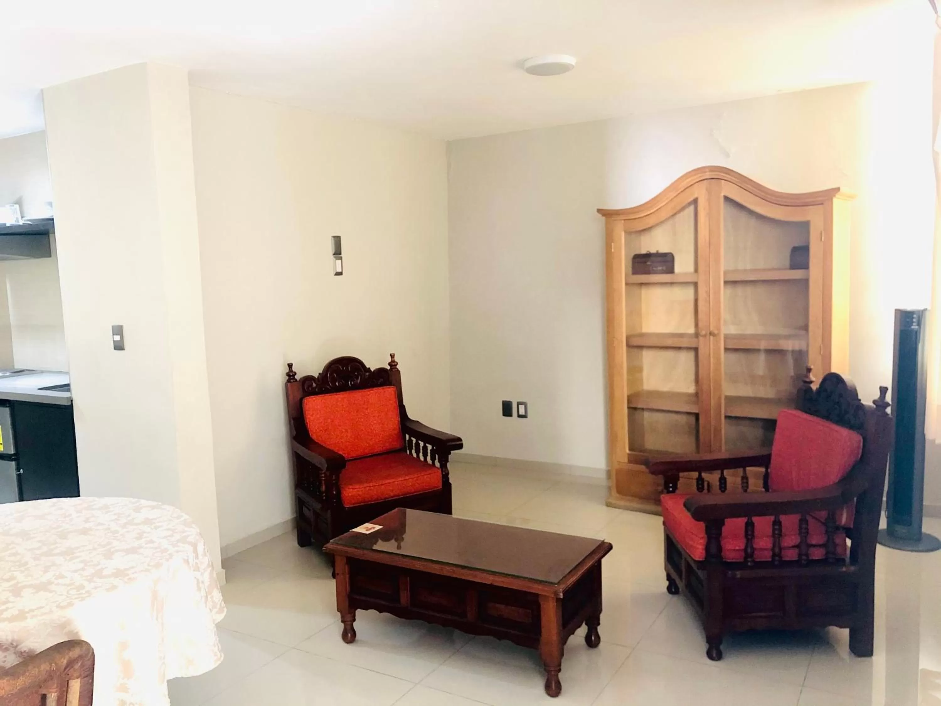 Living room, Seating Area in Suites San Luis