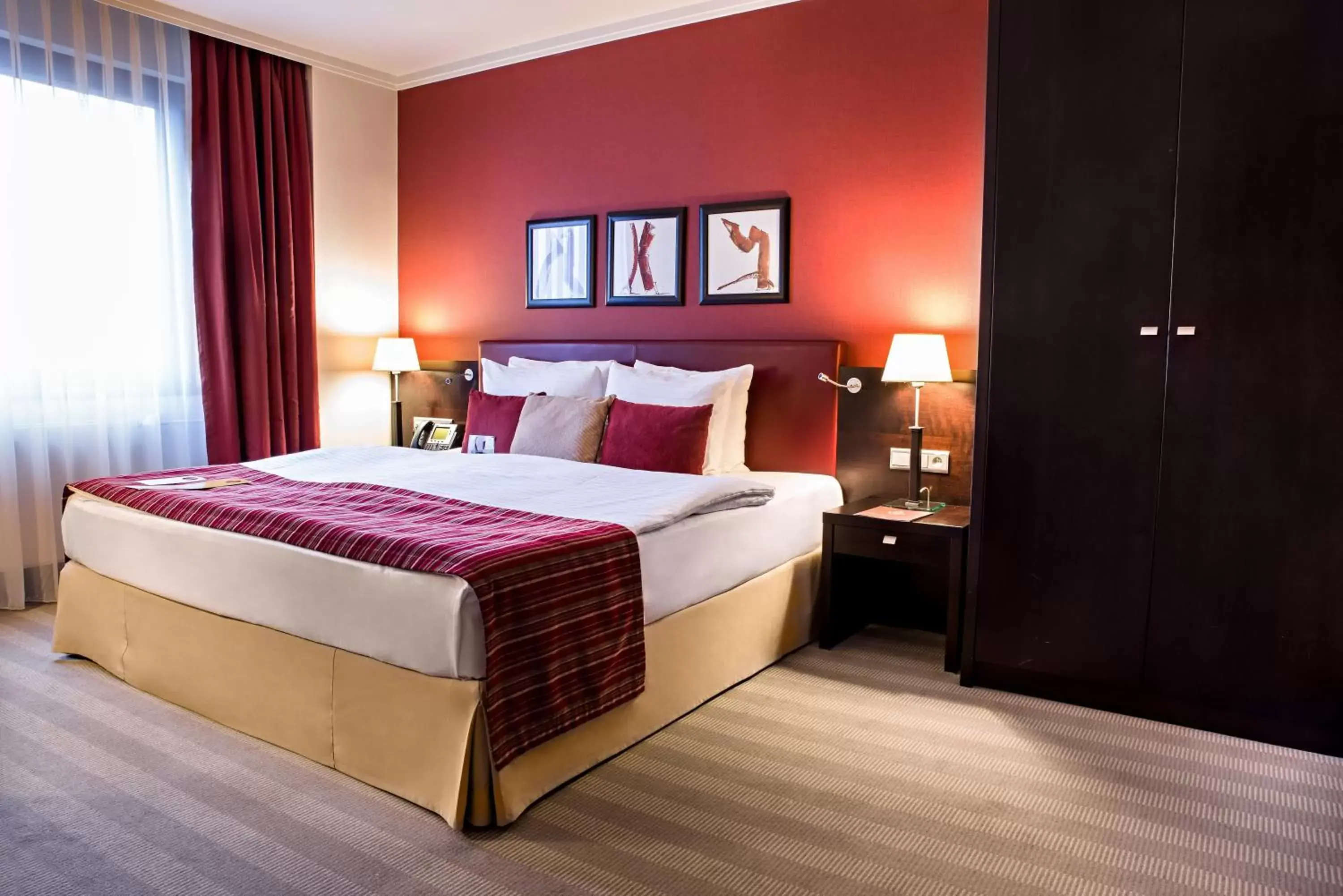 Bedroom, Bed in Crowne Plaza Bratislava, an IHG Hotel