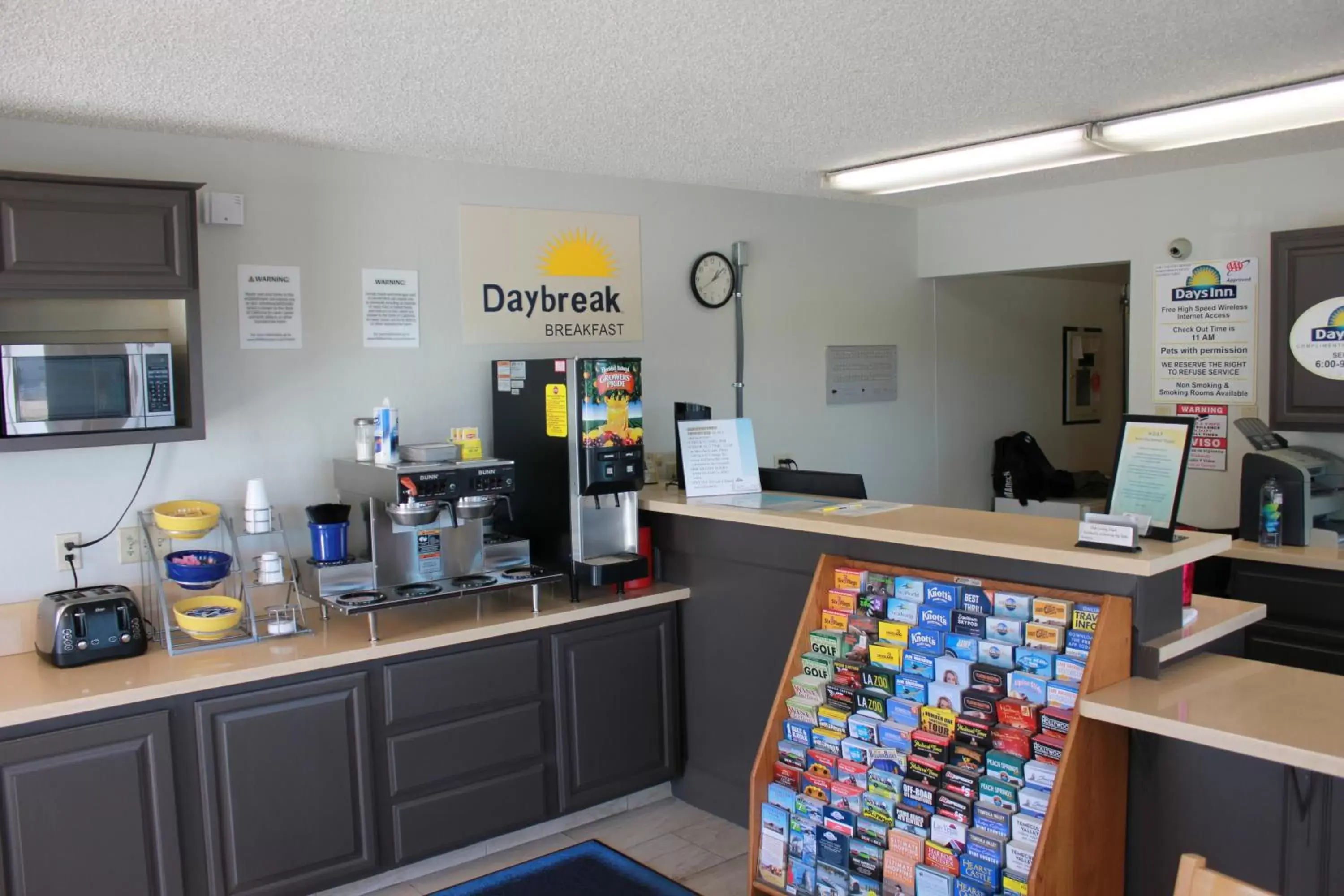 Lobby or reception in Days Inn by Wyndham Barstow Lobby or reception in Days Inn by Wyndham Barstow