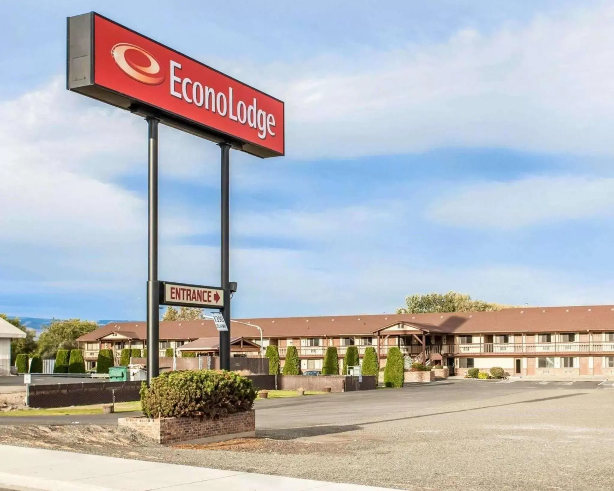 Property building, Property Logo/Sign in Econo Lodge Ellensburg