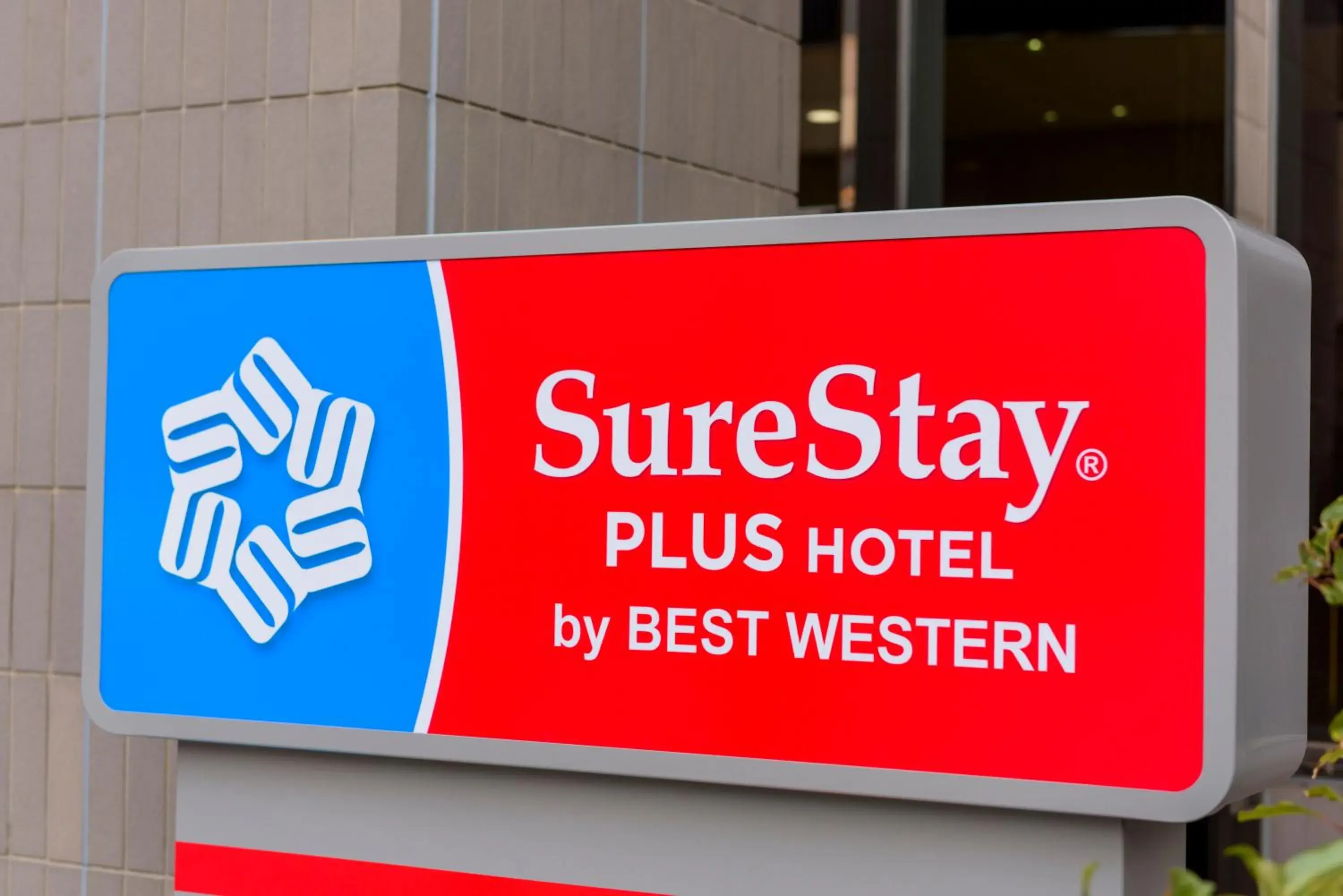 Facade/entrance in SureStay Plus Hotel by Best Western Shin-Osaka Facade/entrance in SureStay Plus Hotel by Best Western Shin-Osaka